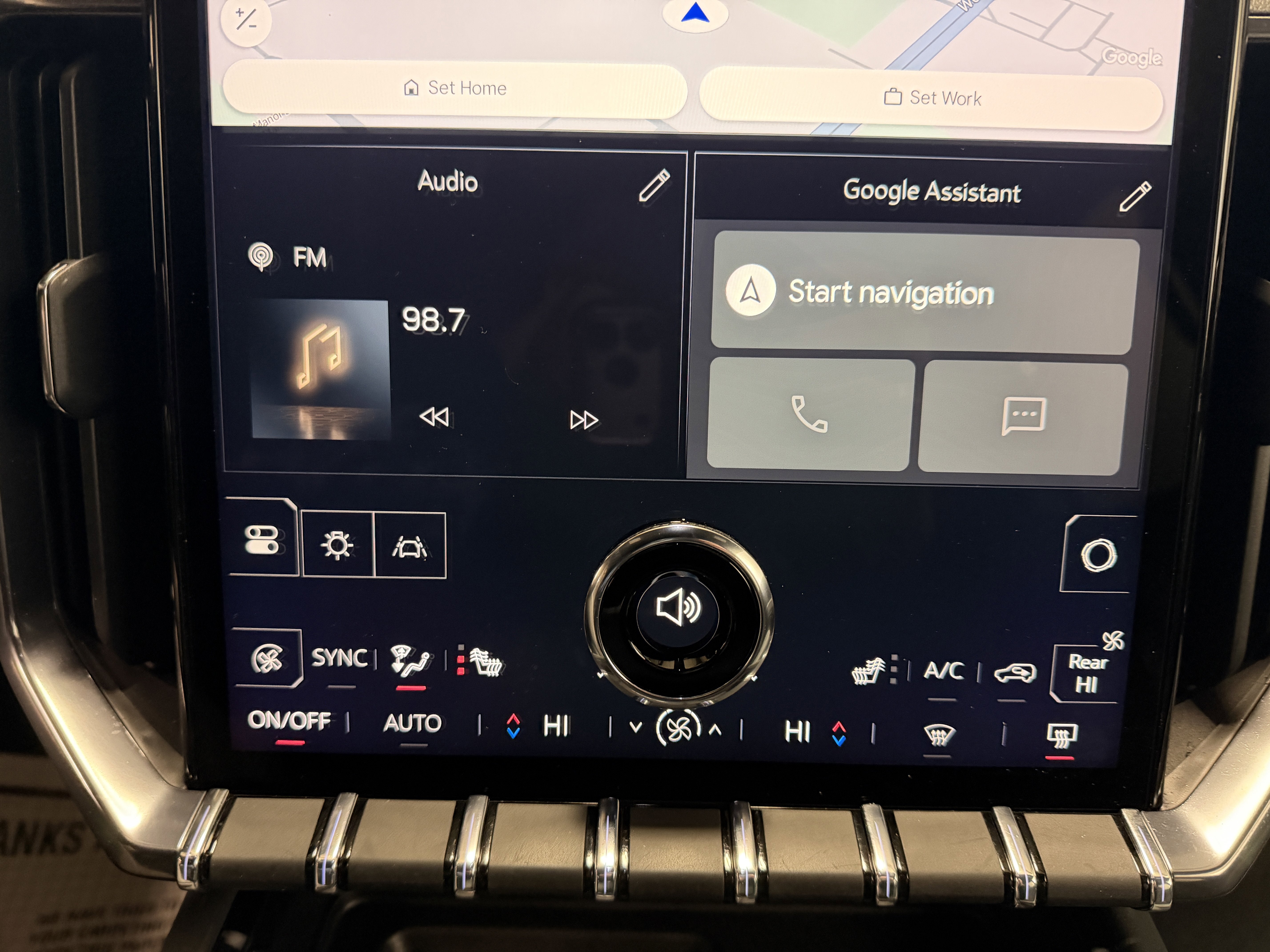 2025 GMC Acadia AWD AT4