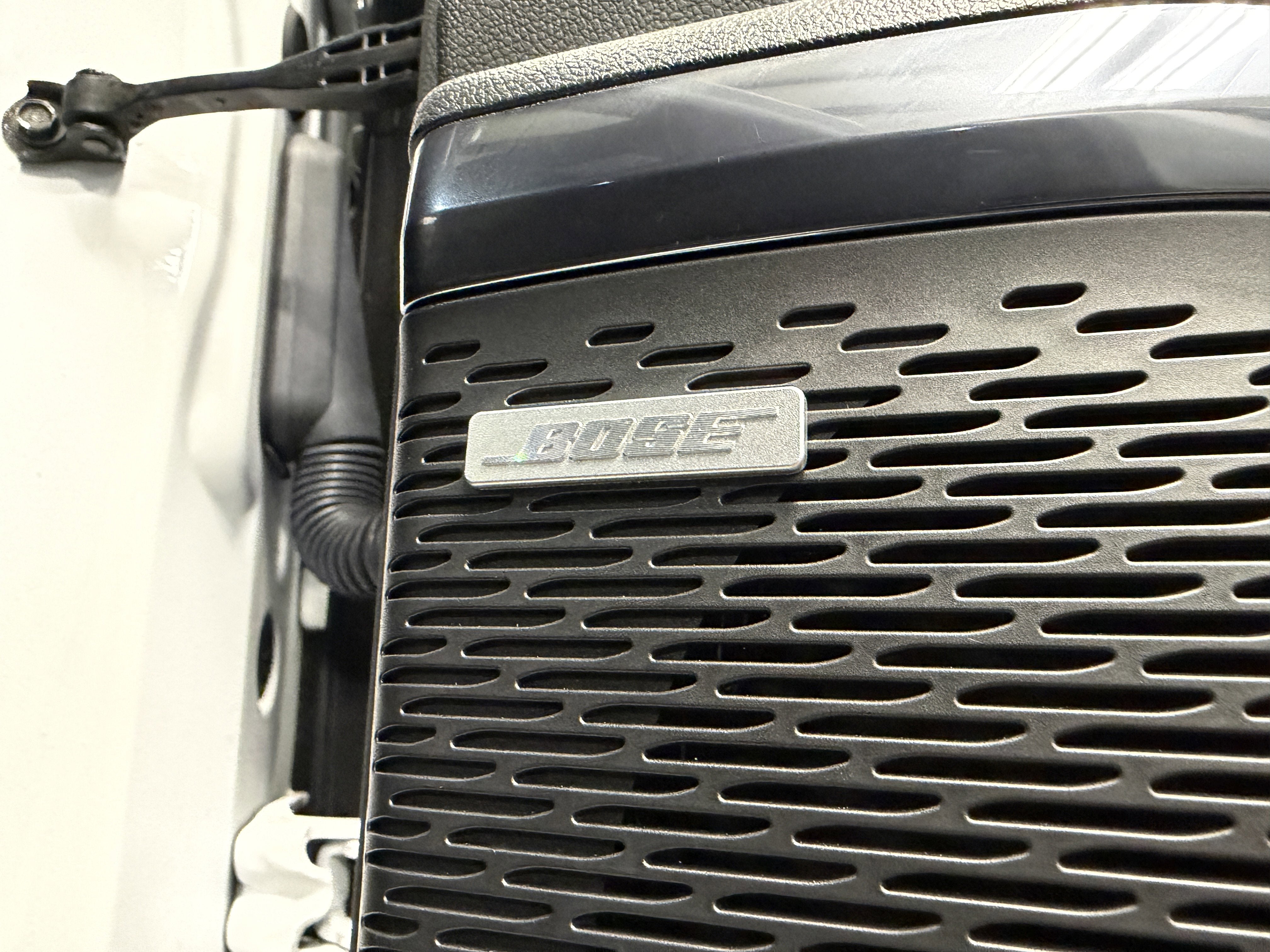 2025 GMC Acadia AWD AT4