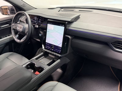 2025 GMC Acadia AWD AT4