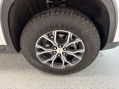 2025 GMC Acadia AWD AT4
