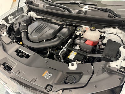 2025 GMC Acadia AWD AT4