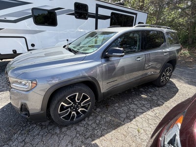 2021 GMC Acadia SLT
