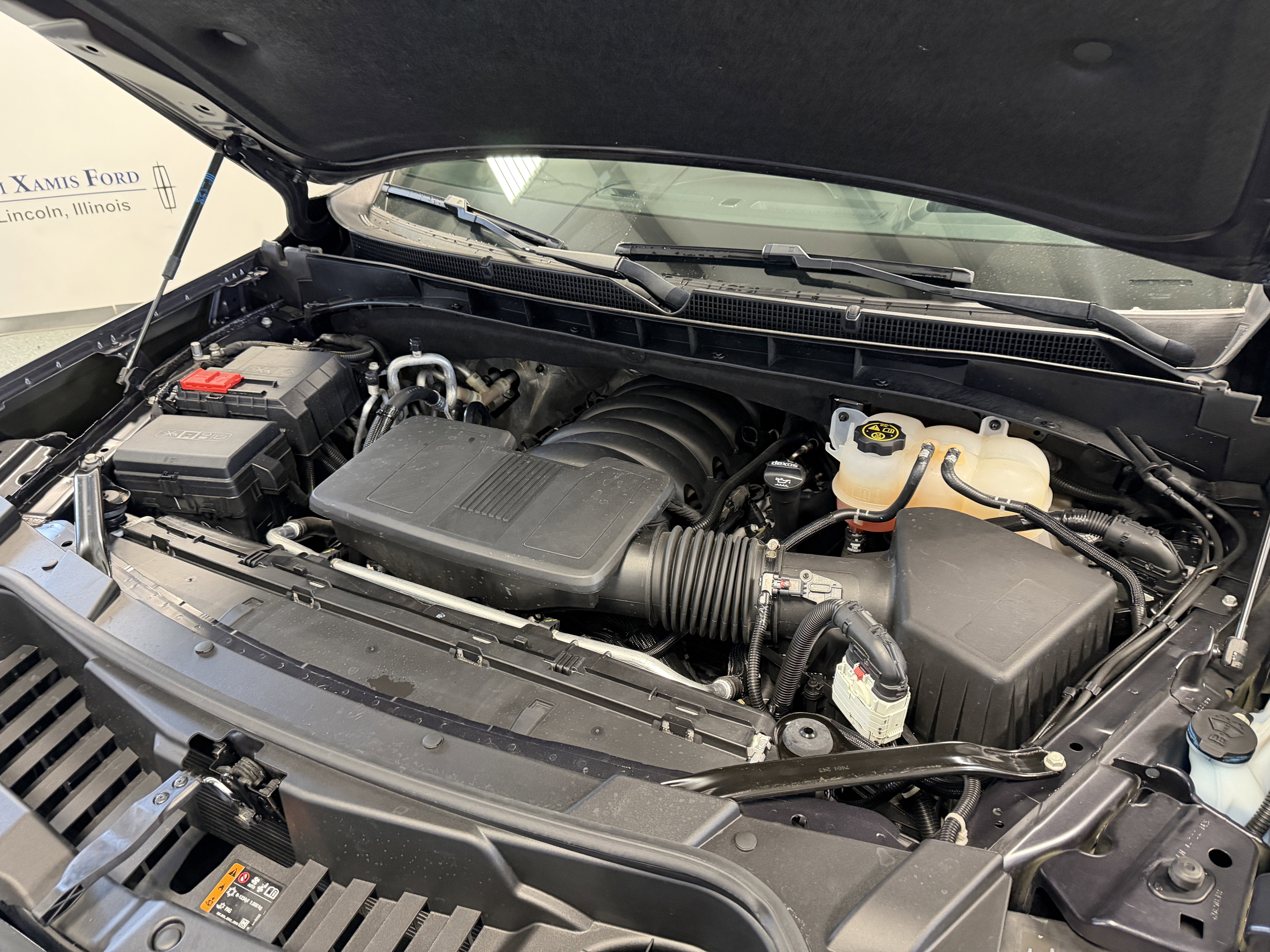 2023 GMC Yukon XL AT4