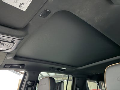 2023 GMC Yukon XL AT4