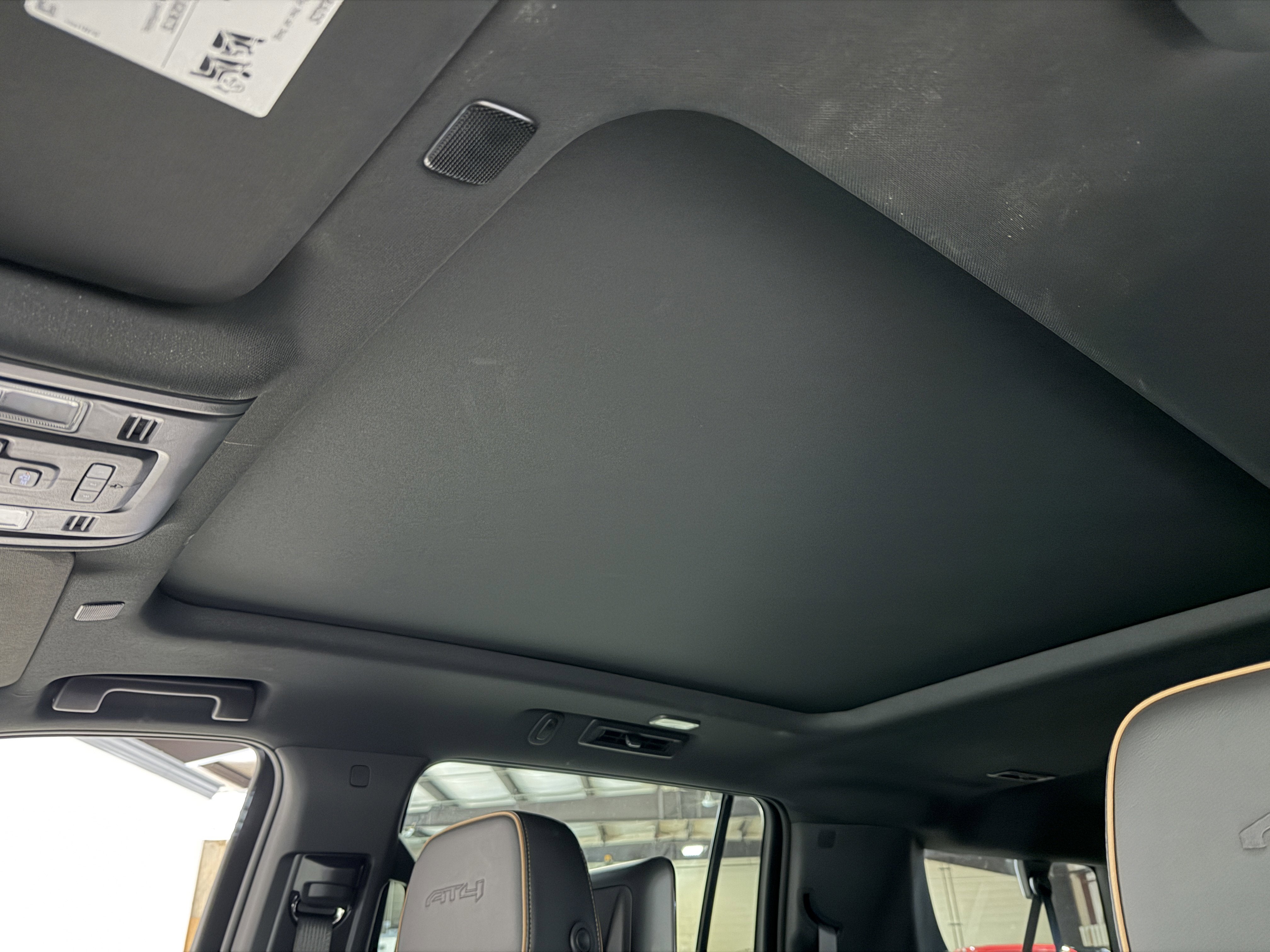 2023 GMC Yukon XL AT4