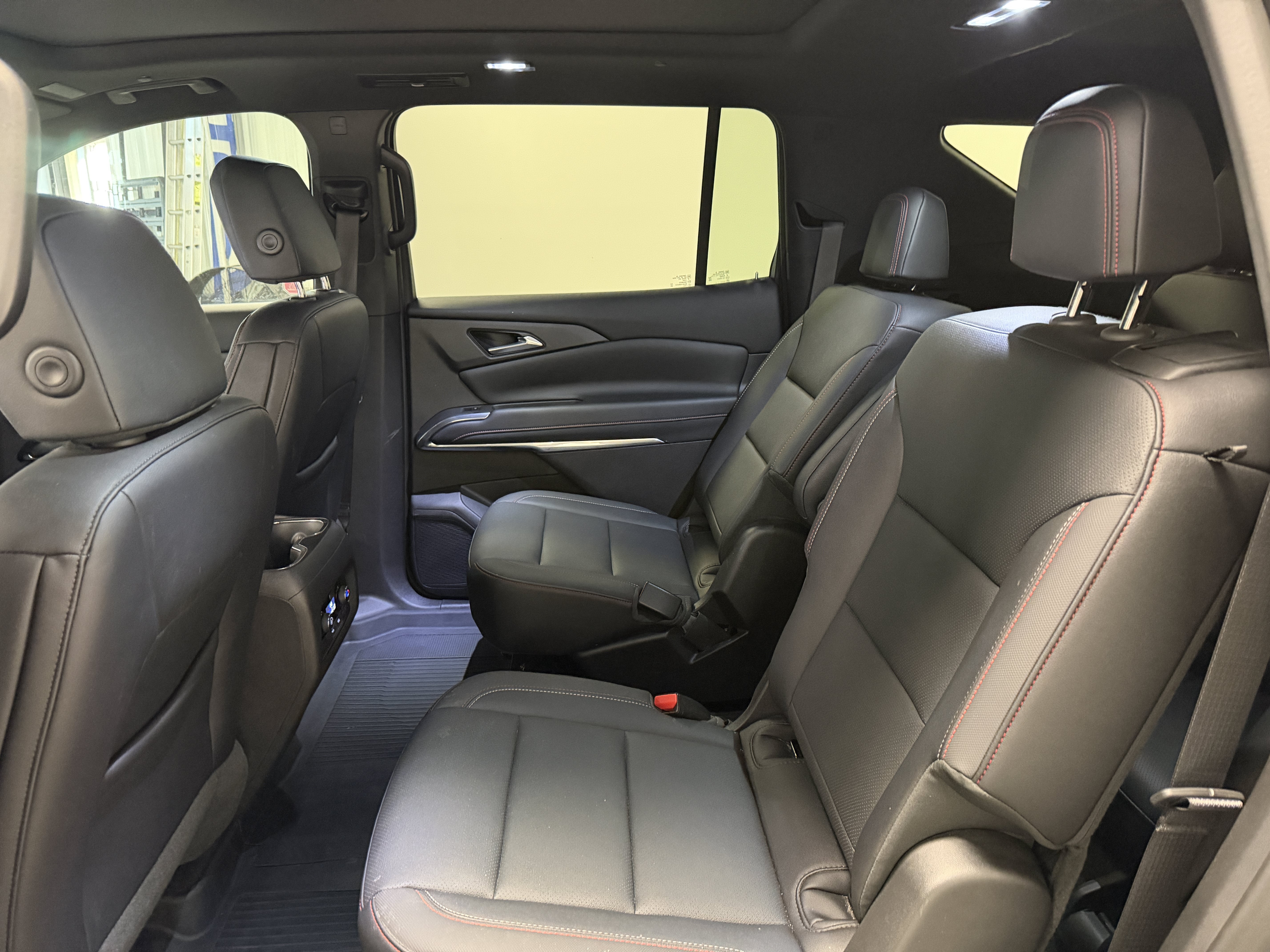 2025 Chevrolet Traverse AWD Z71