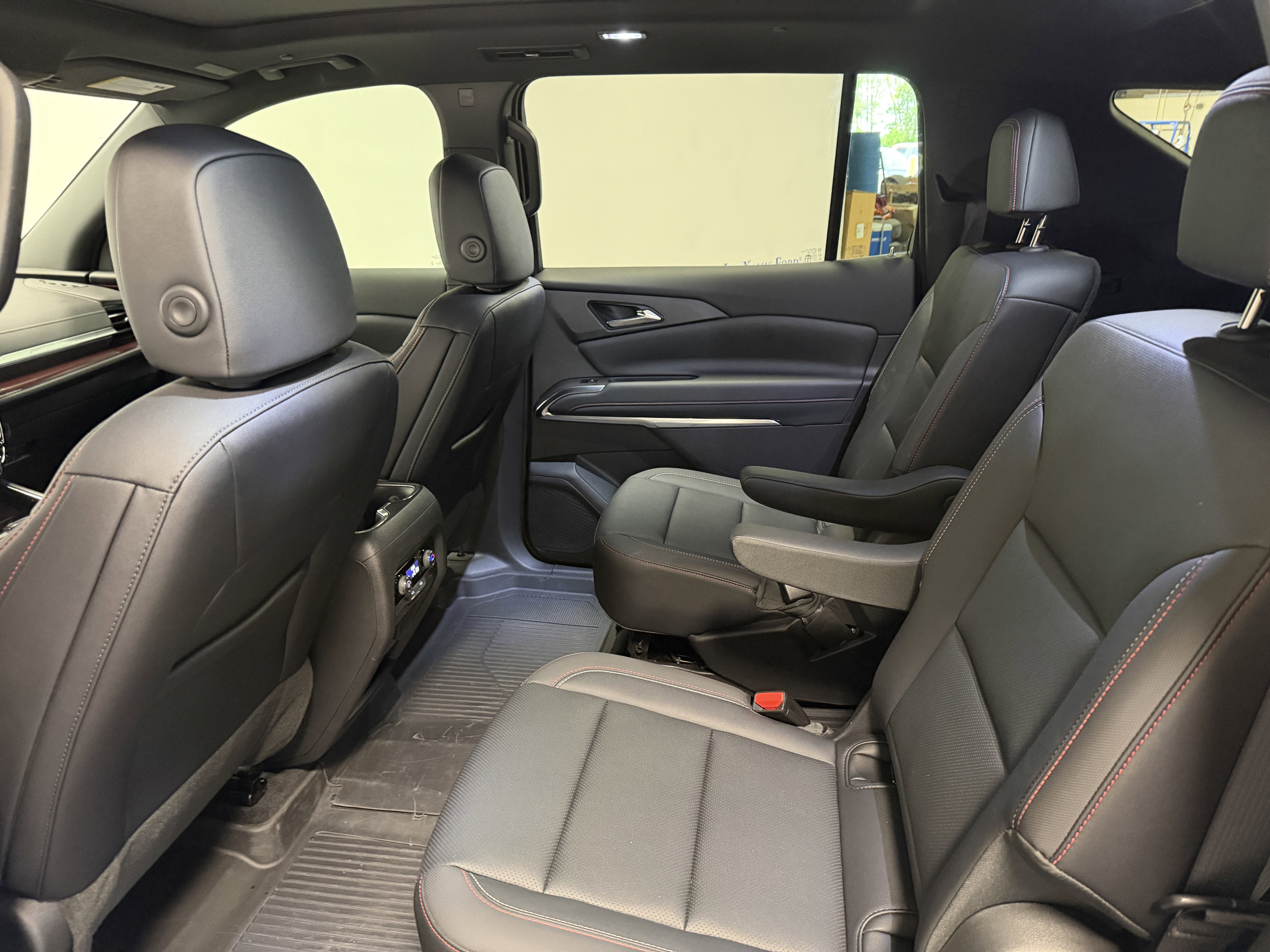 2025 Chevrolet Traverse AWD Z71