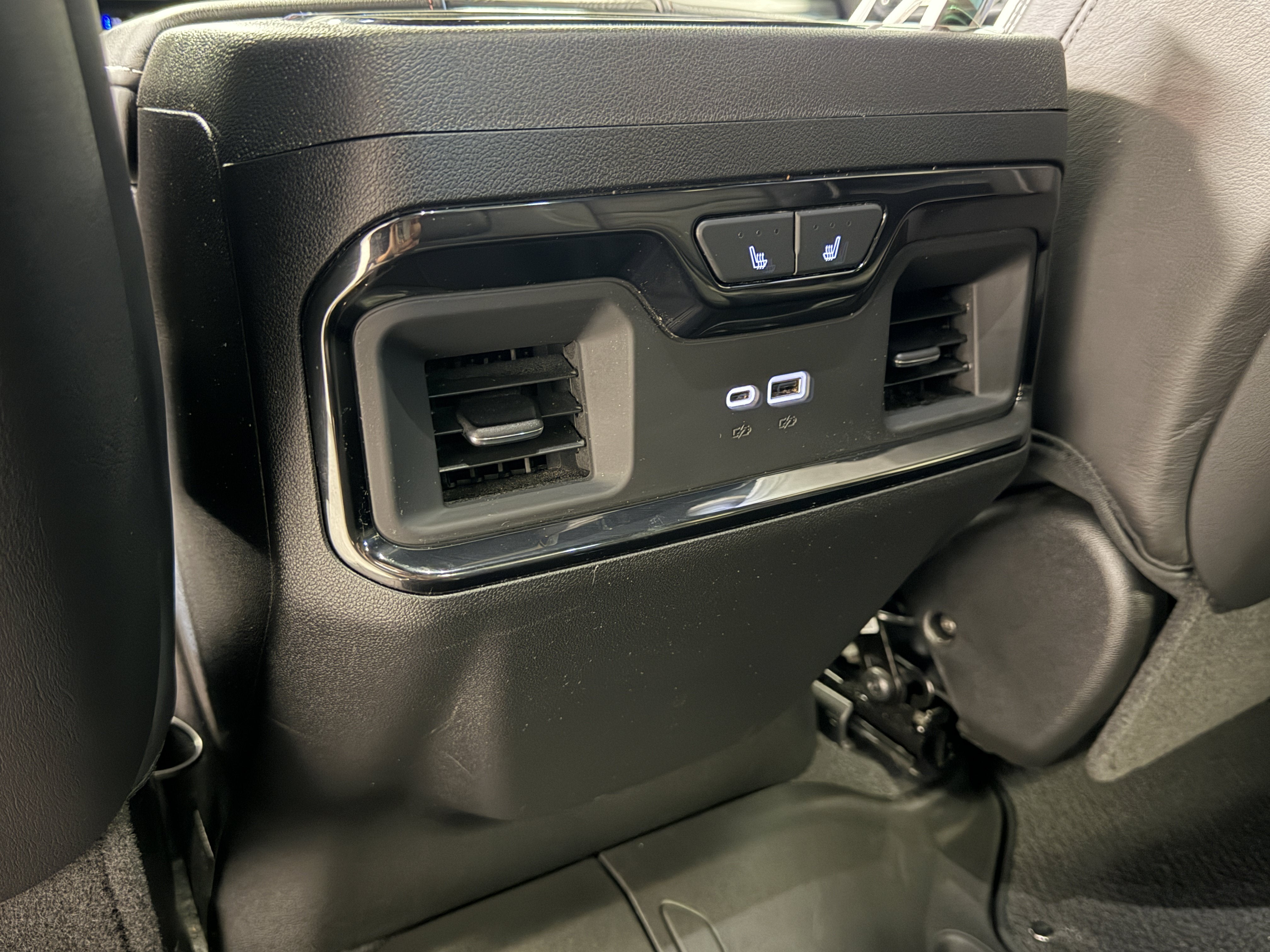 2025 GMC Sierra 2500HD AT4X