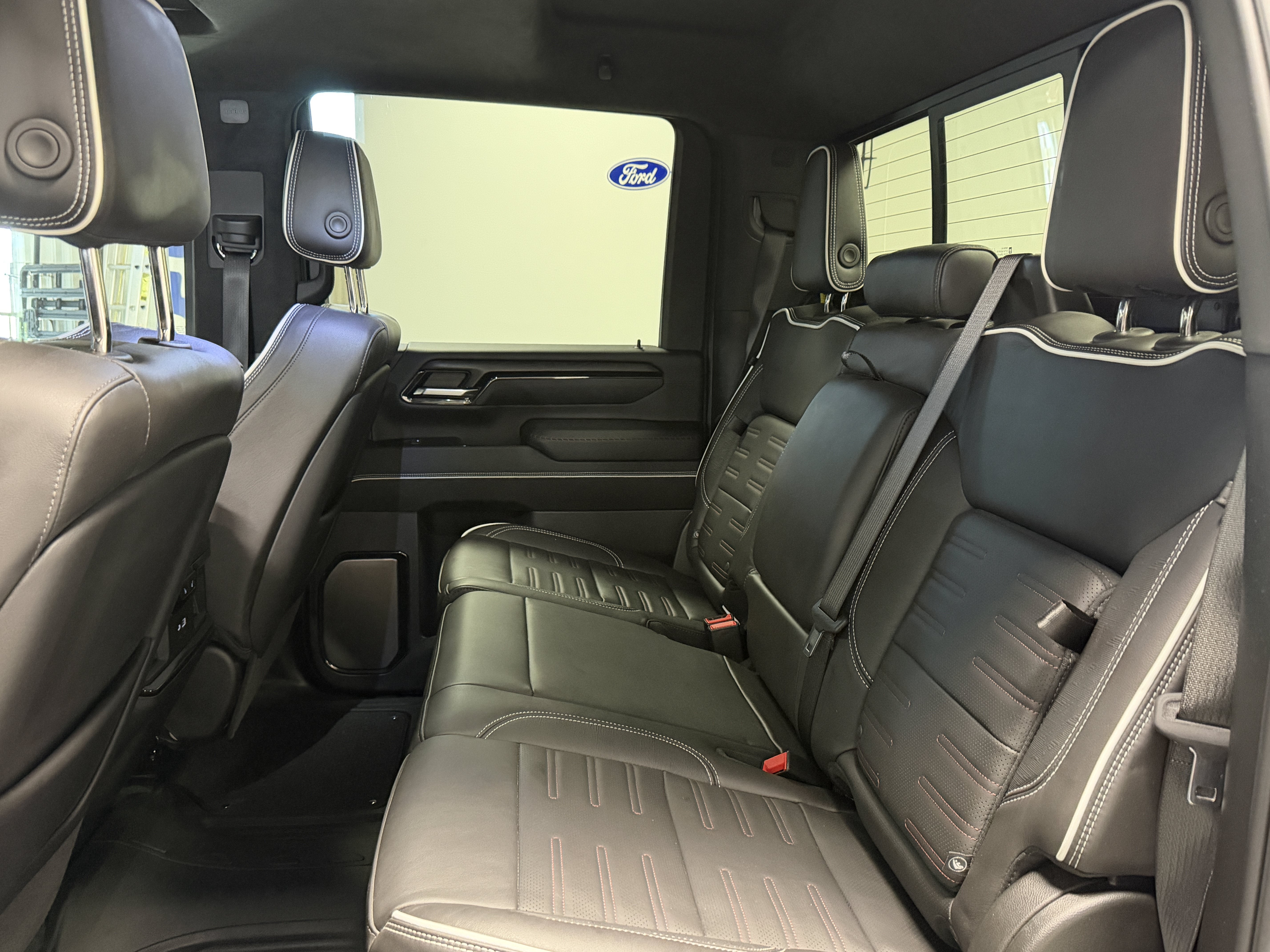 2025 GMC Sierra 2500HD AT4X