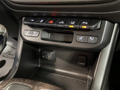 2022 GMC Canyon 4WD Denali