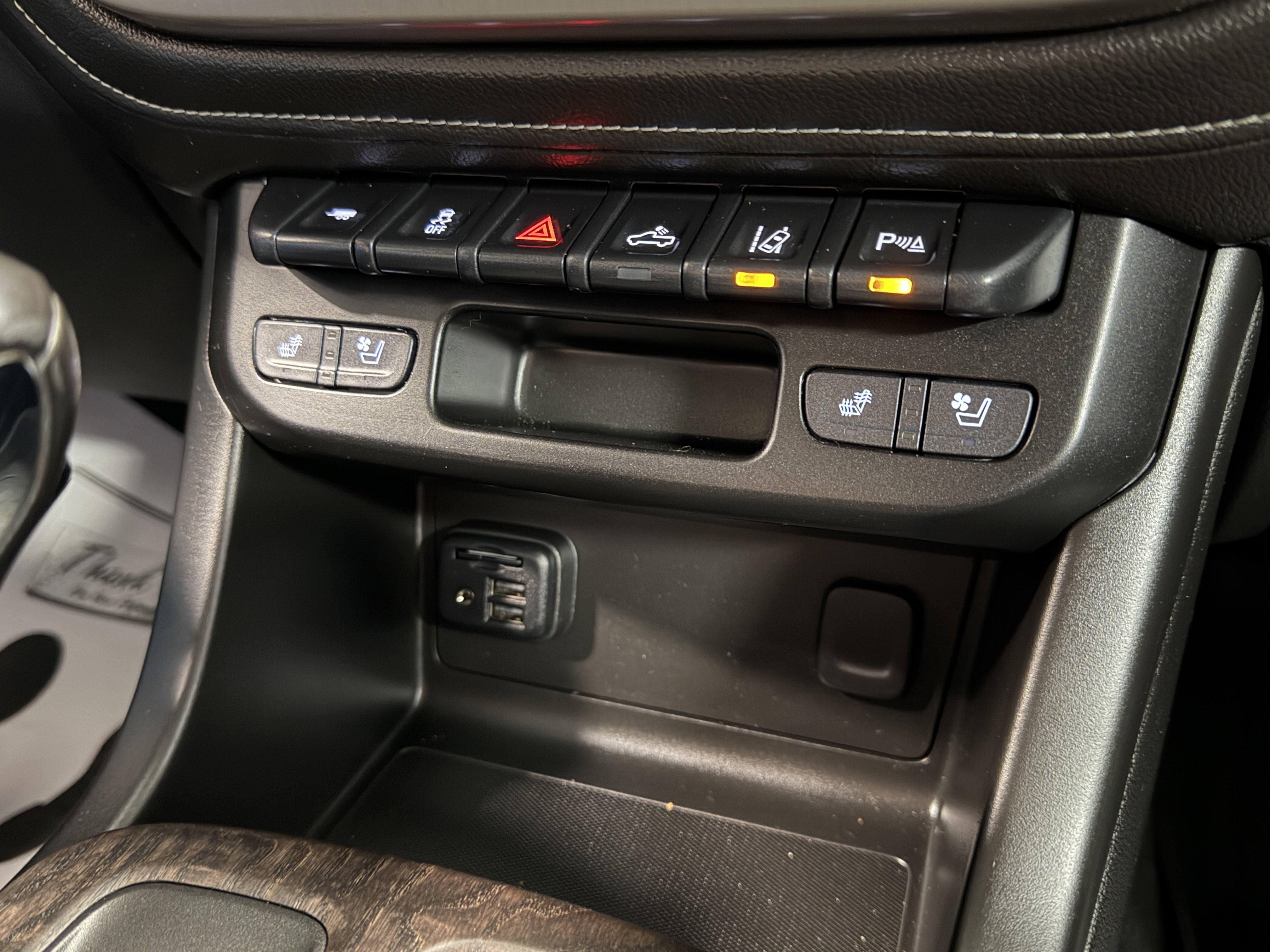 2022 GMC Canyon 4WD Denali