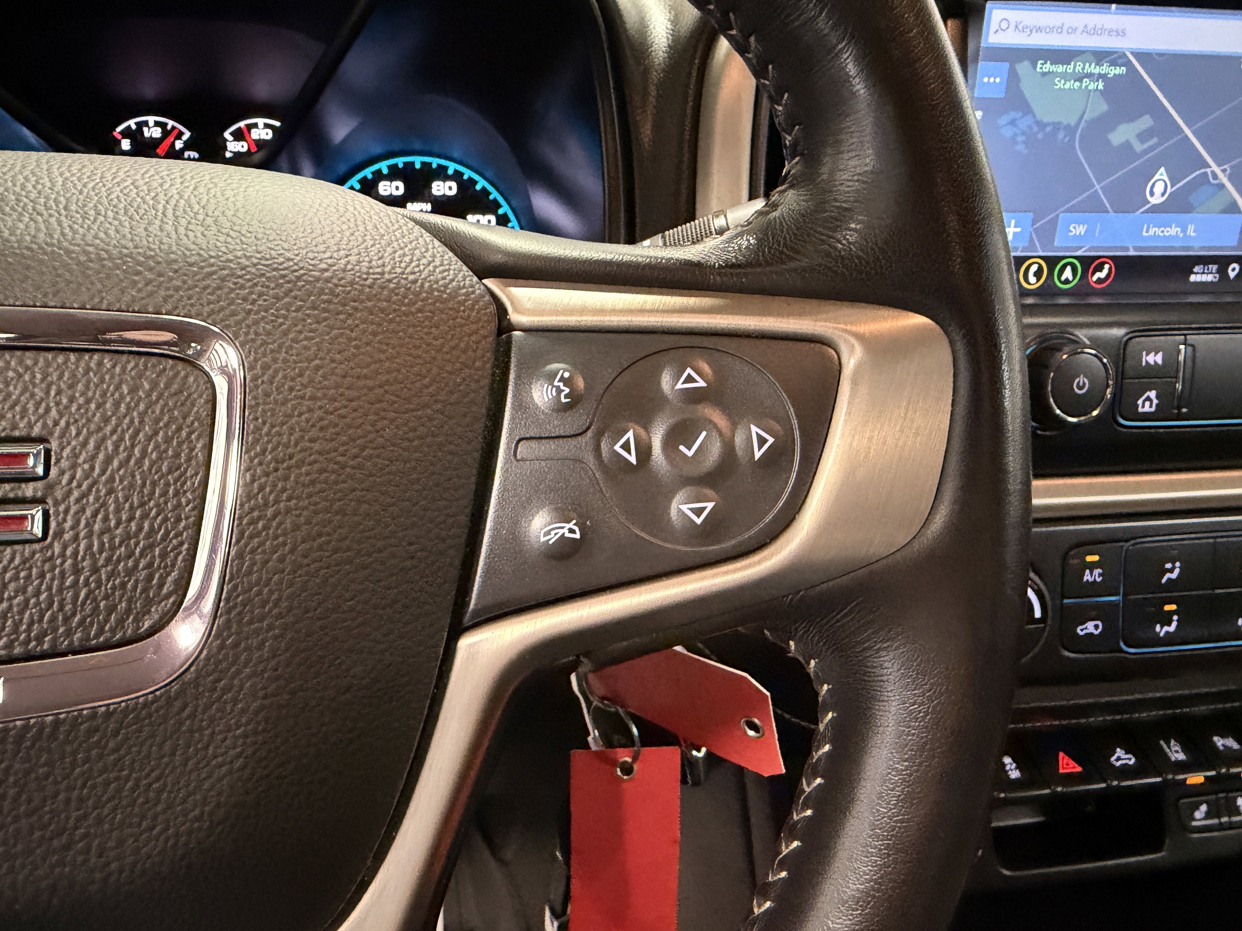2022 GMC Canyon 4WD Denali
