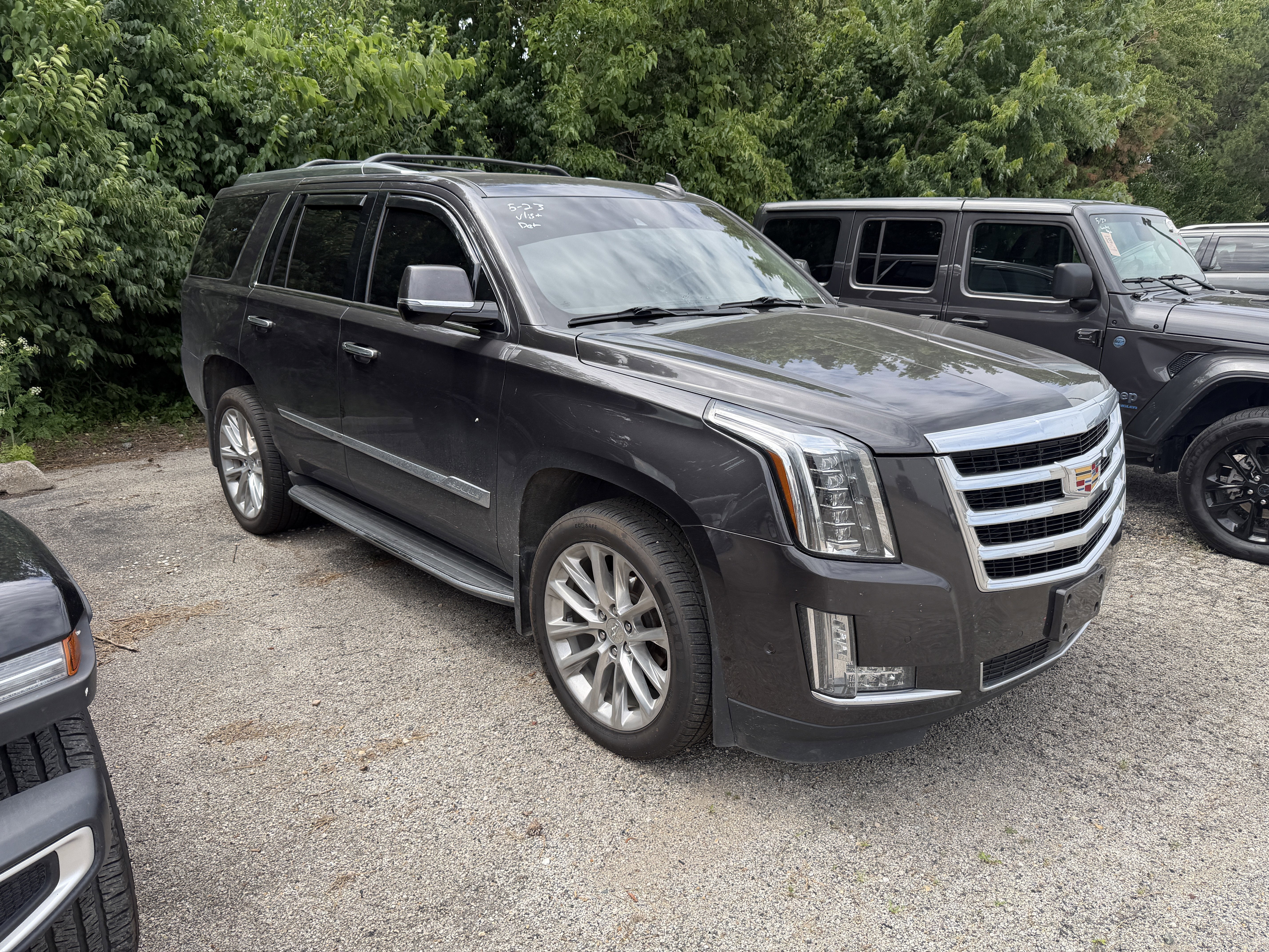 Used 2017 Cadillac Escalade Premium Luxury with VIN 1GYS4CKJ6HR373856 for sale in Lincoln, IL