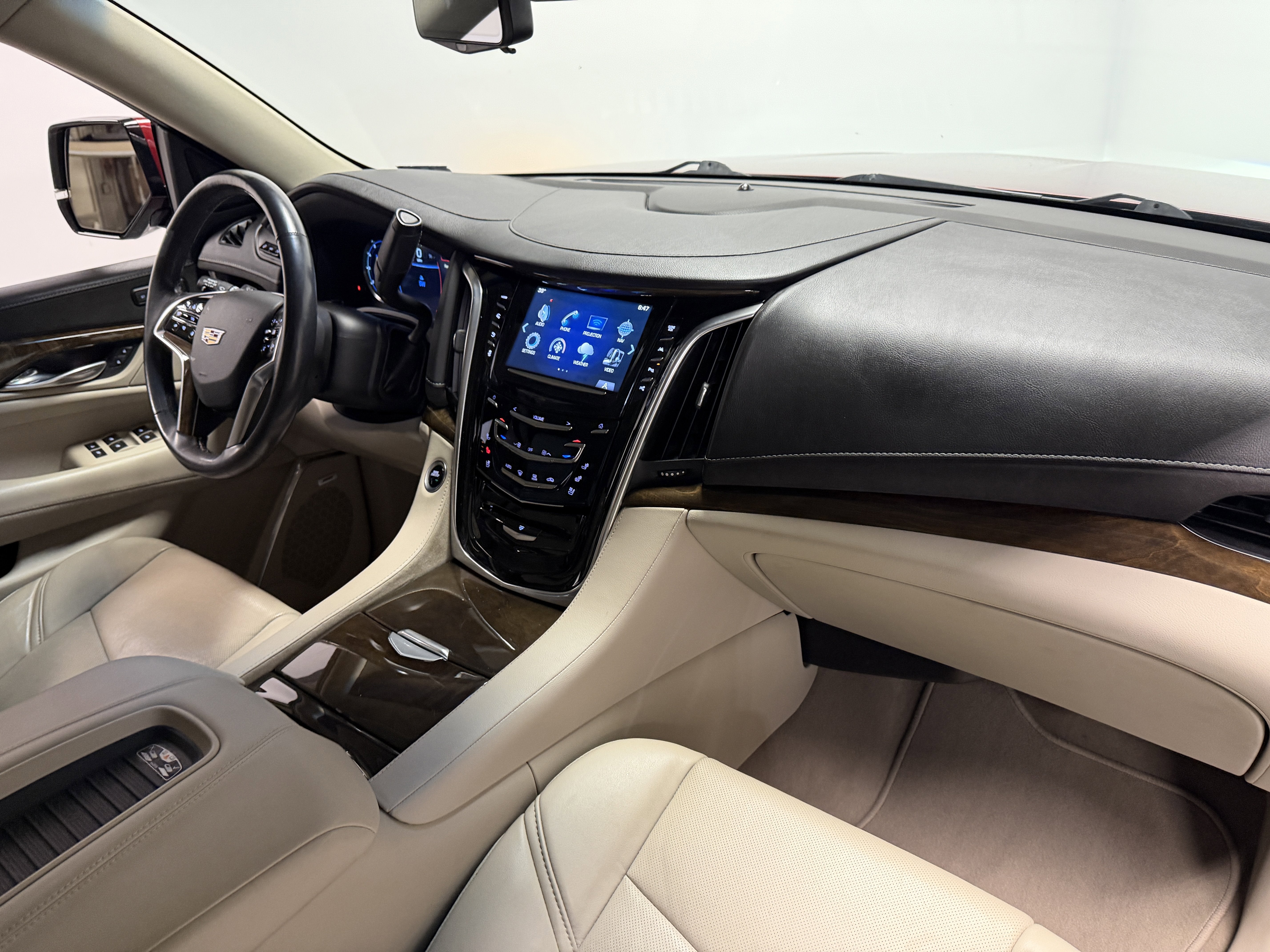 2019 Cadillac Escalade Premium Luxury