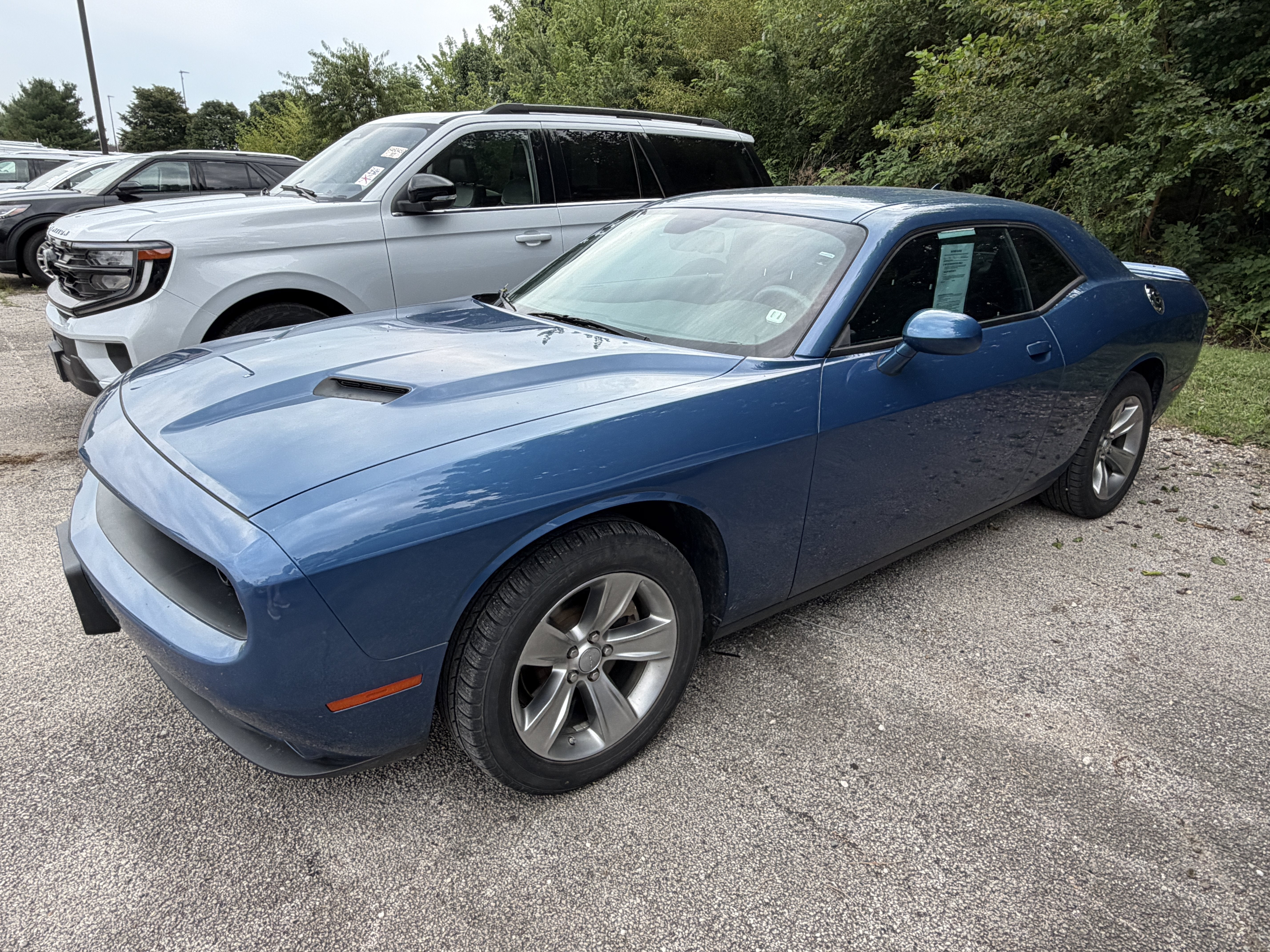 2022 Dodge Challenger SXT