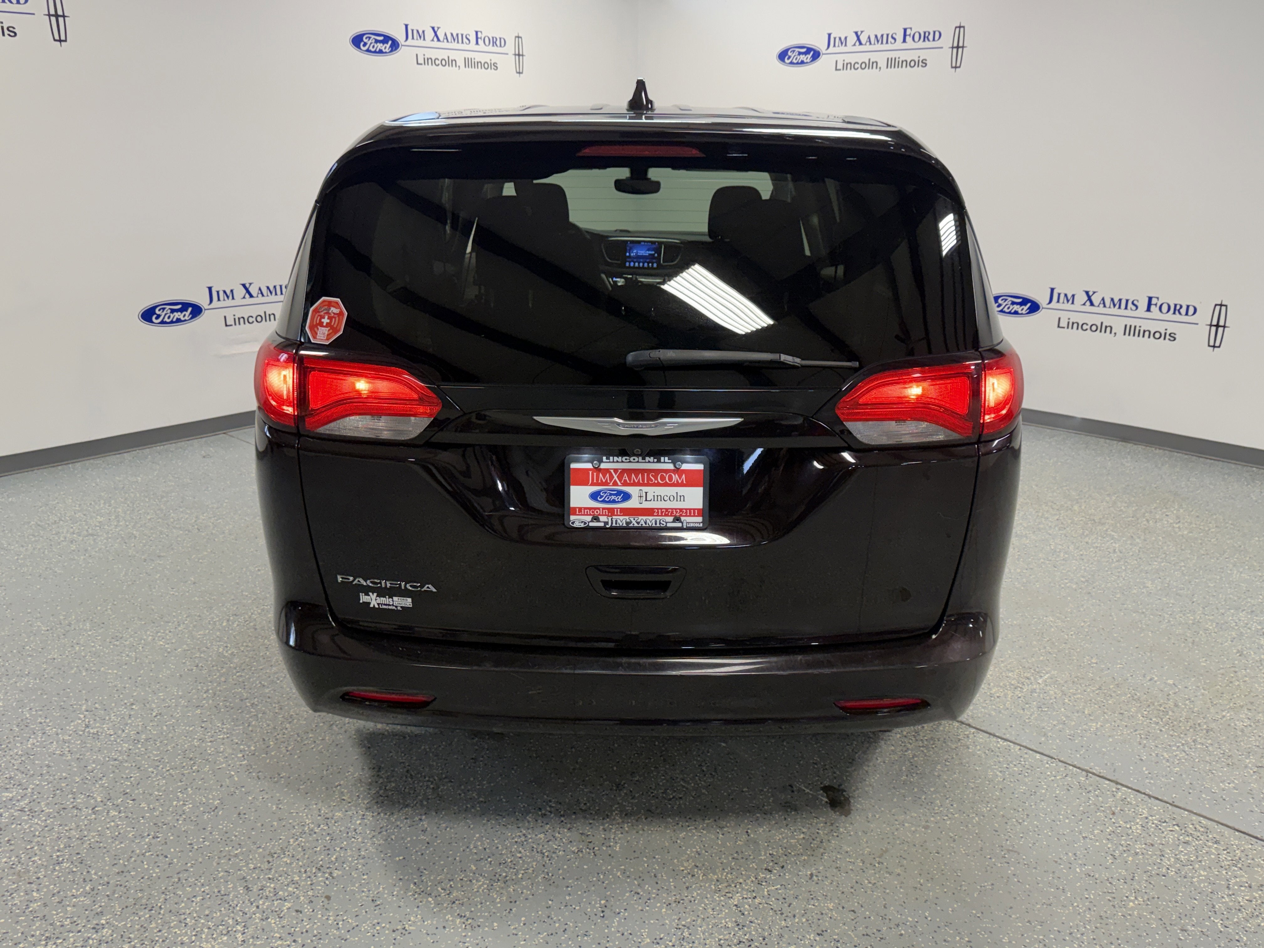 2017 Chrysler Pacifica Touring