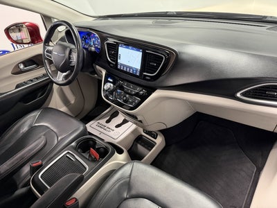 2019 Chrysler Pacifica Touring L Plus