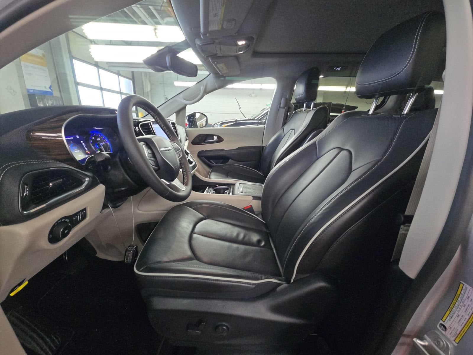 2024 Chrysler Pacifica Limited