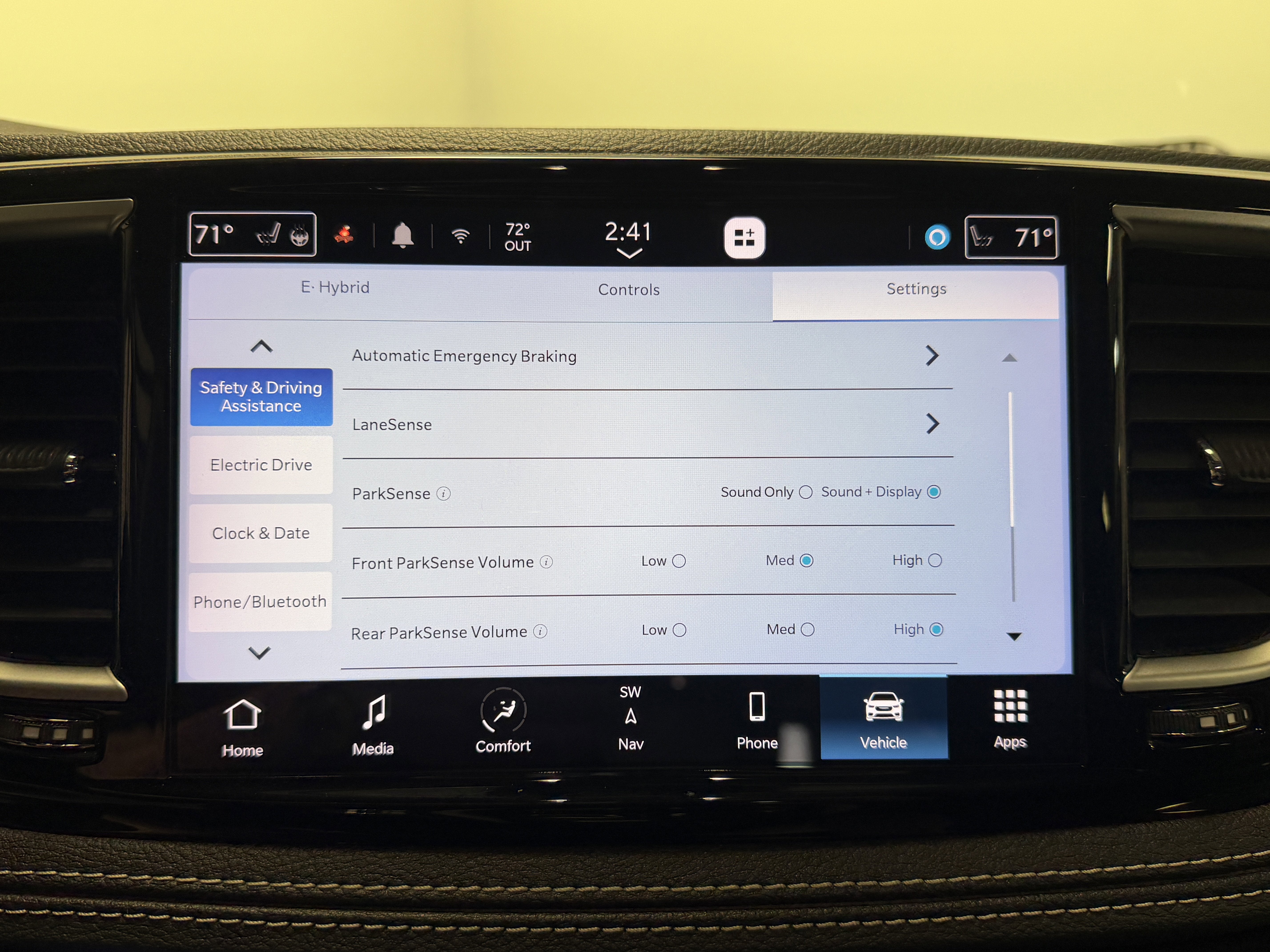 2022 Chrysler Pacifica Hybrid Limited