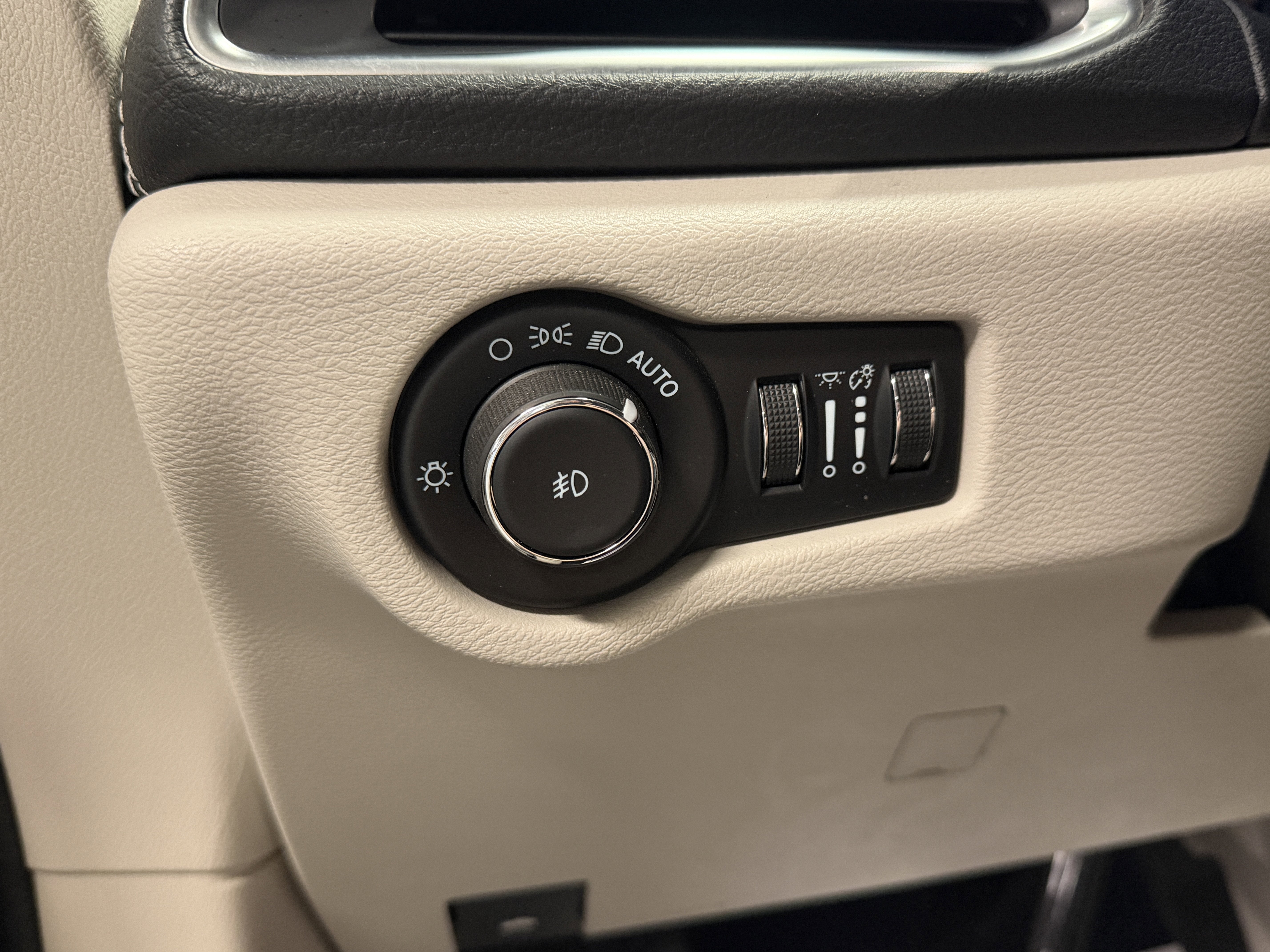 2022 Chrysler Pacifica Hybrid Limited