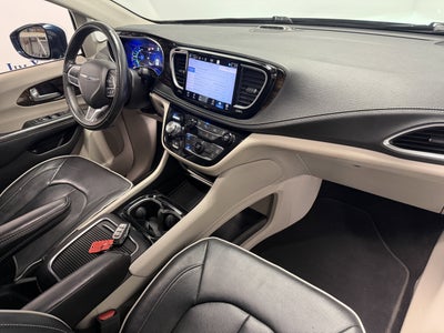 2022 Chrysler Pacifica Hybrid Limited
