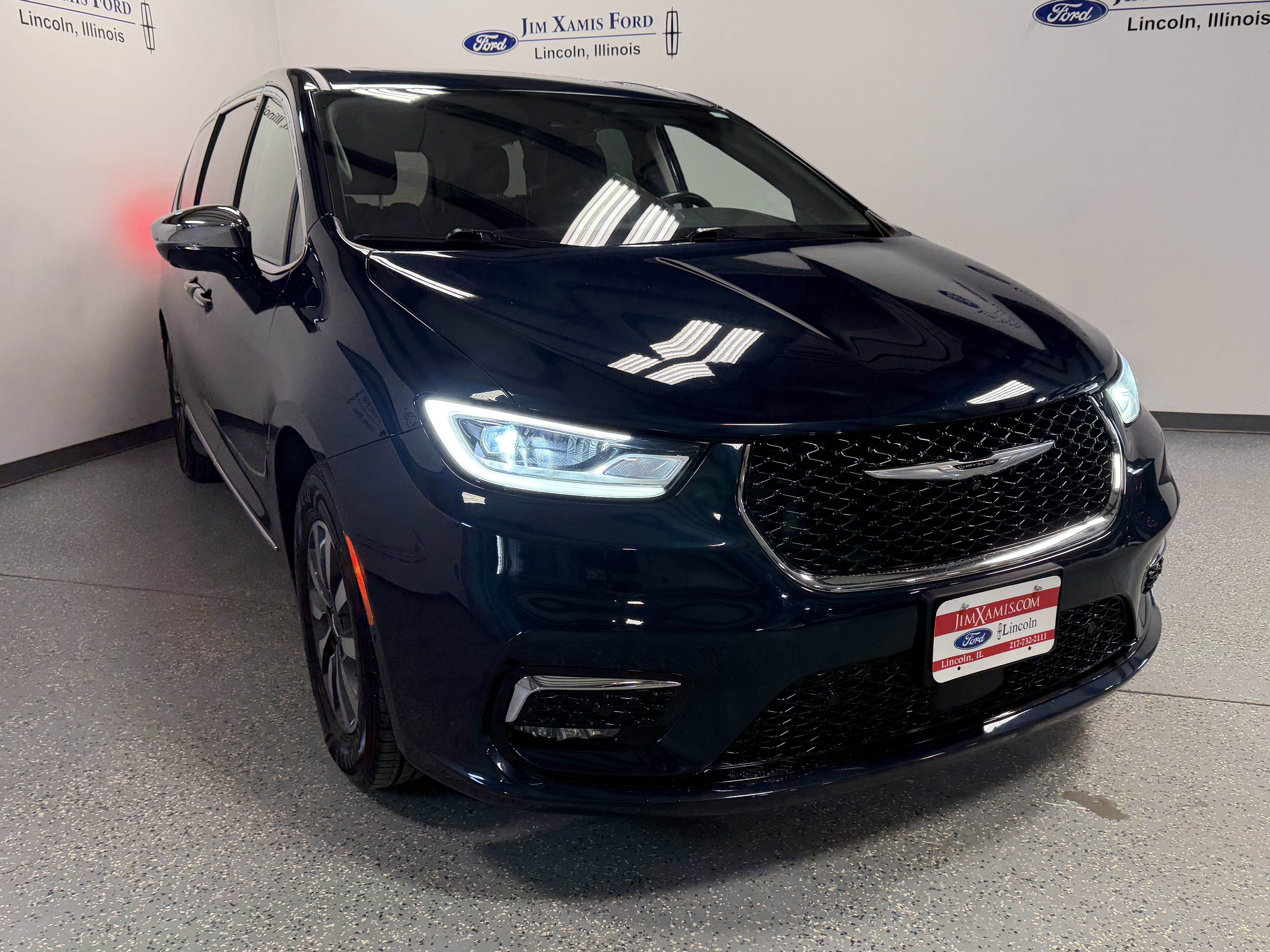 2022 Chrysler Pacifica Hybrid Limited