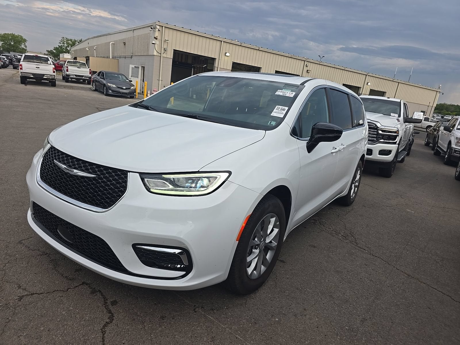 2026 Chrysler Pacifica Limited