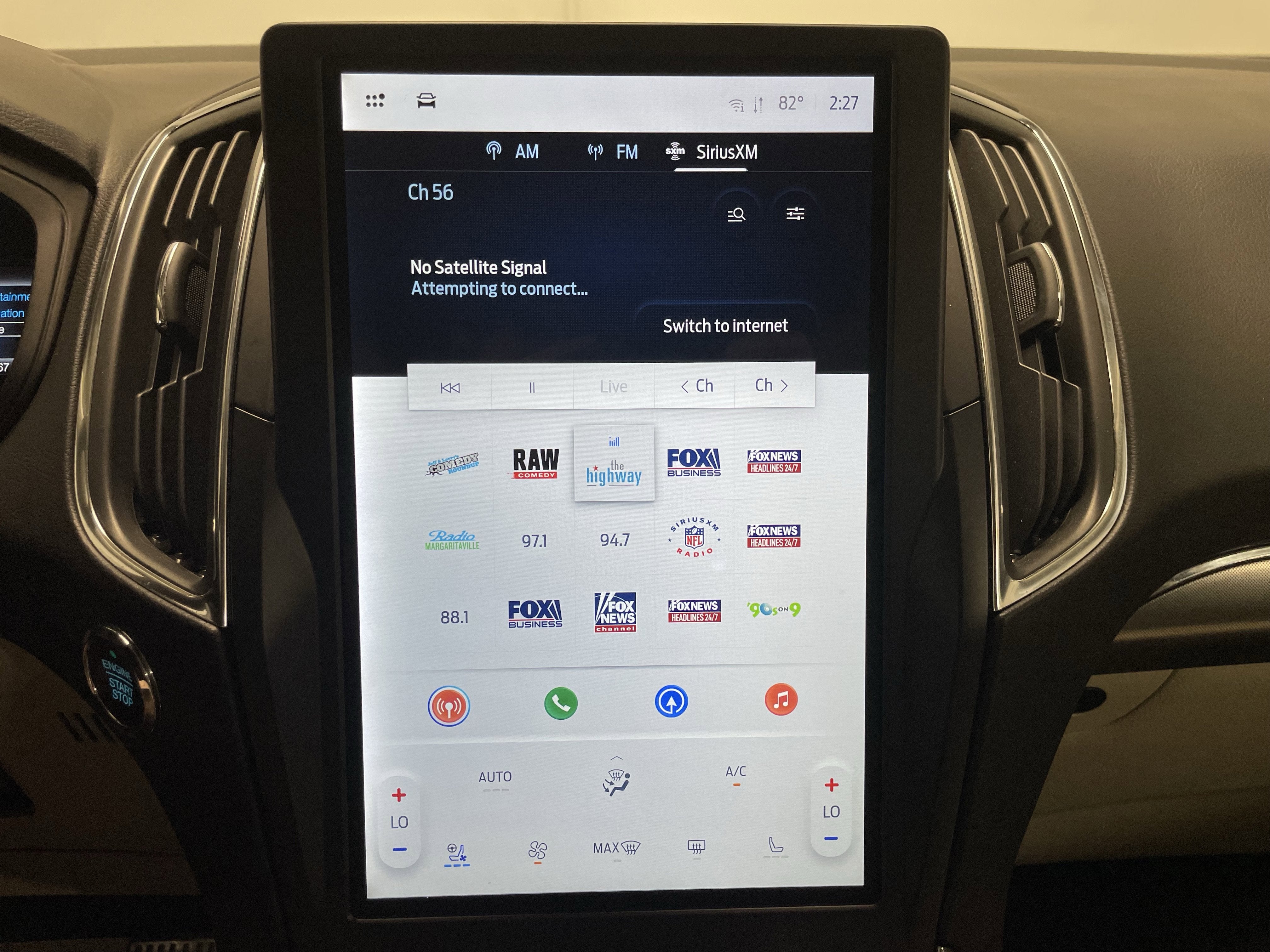 2024 Ford Edge Titanium