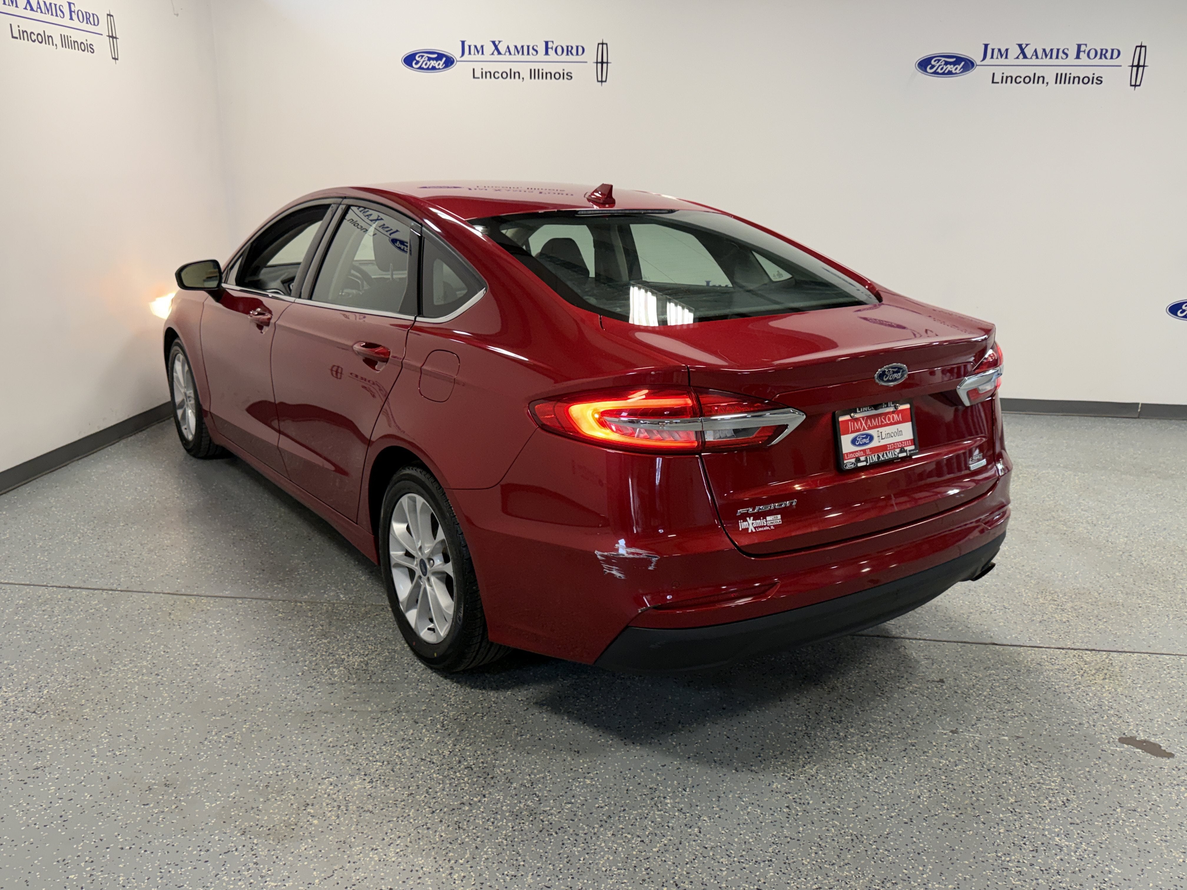 2020 Ford Fusion SE