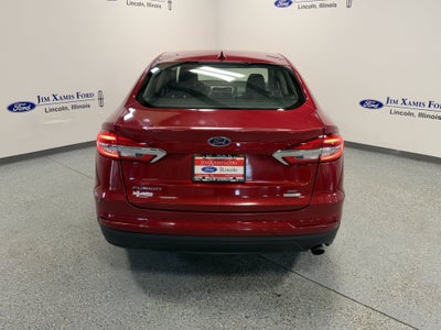 2020 Ford Fusion SE