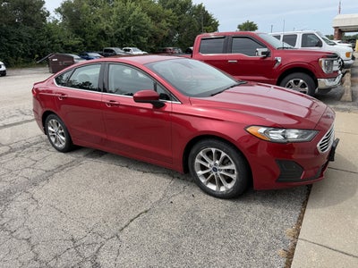 2020 Ford Fusion SE