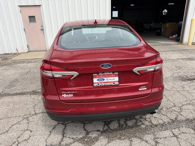 2020 Ford Fusion SE