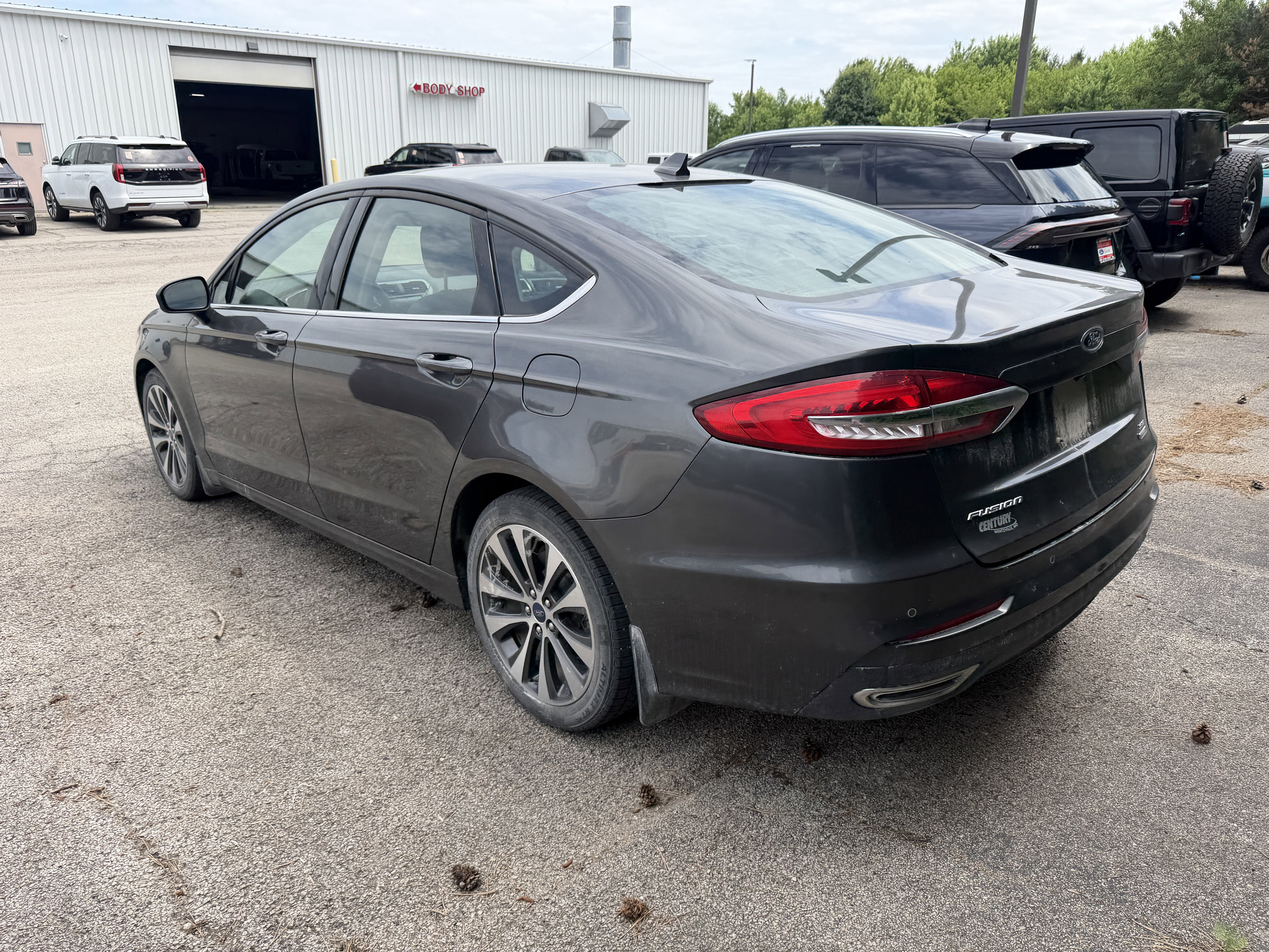 2020 Ford Fusion SE
