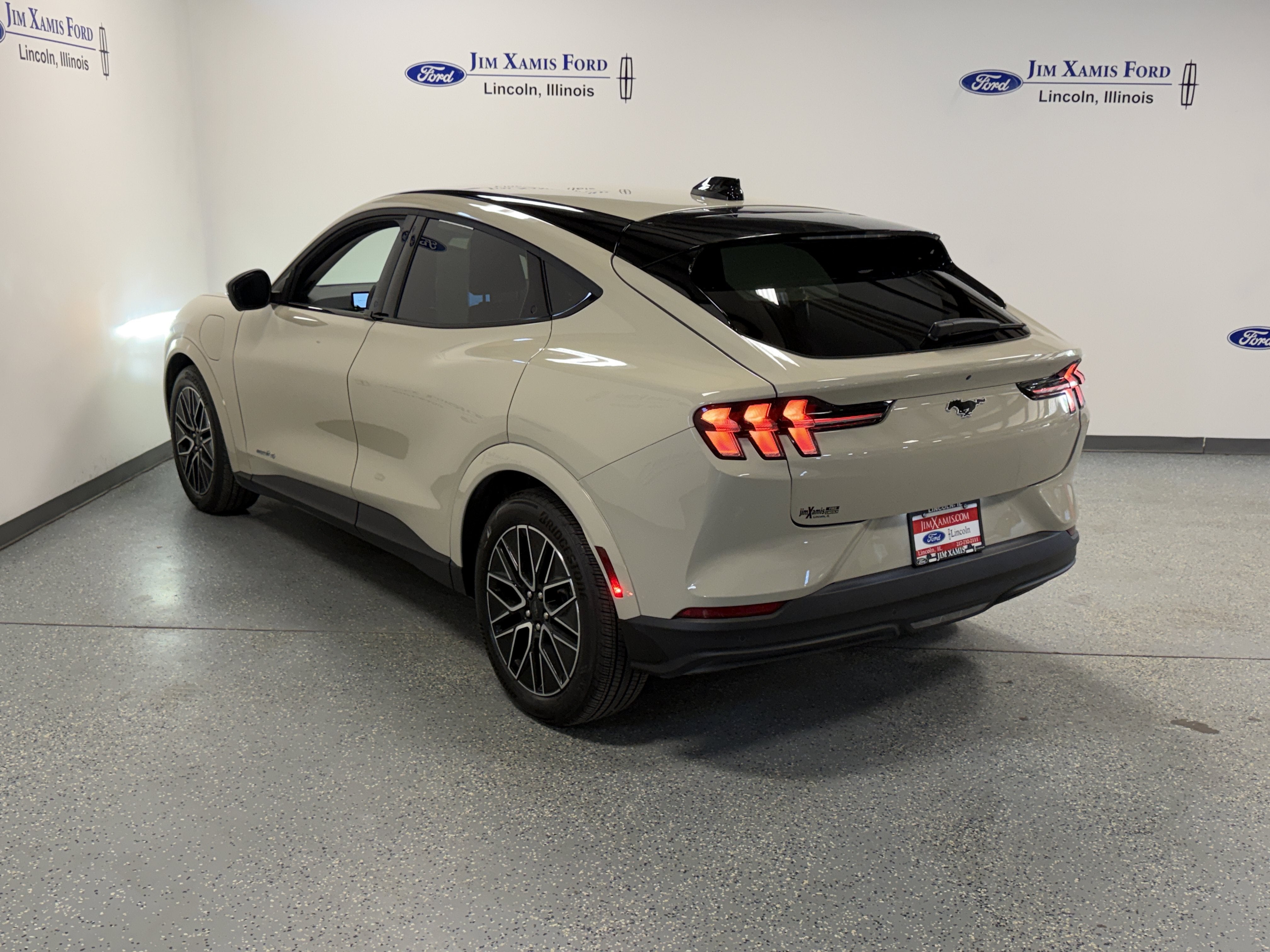 2025 Ford Mustang Mach-E Premium