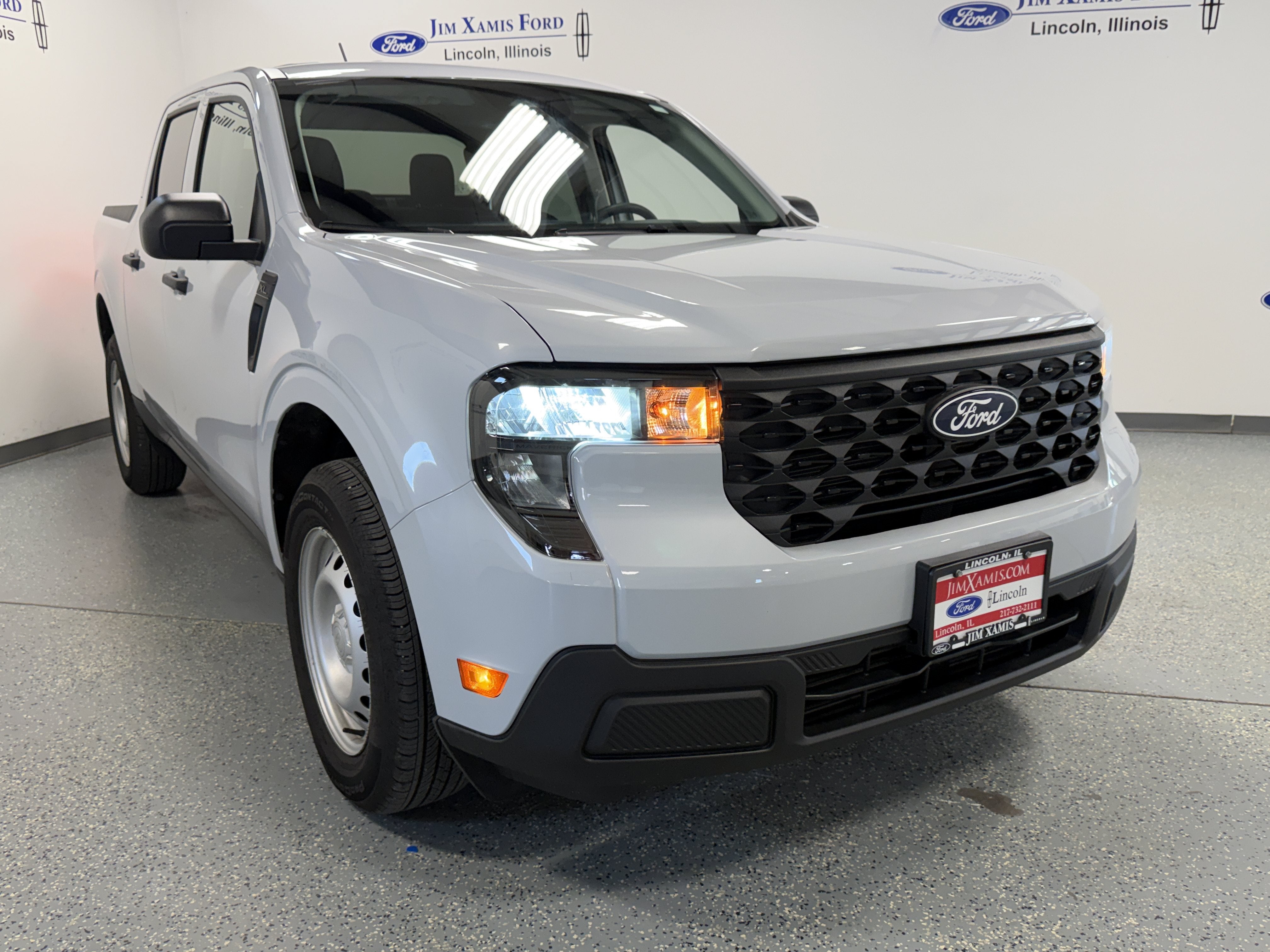 2025 Ford Maverick XL