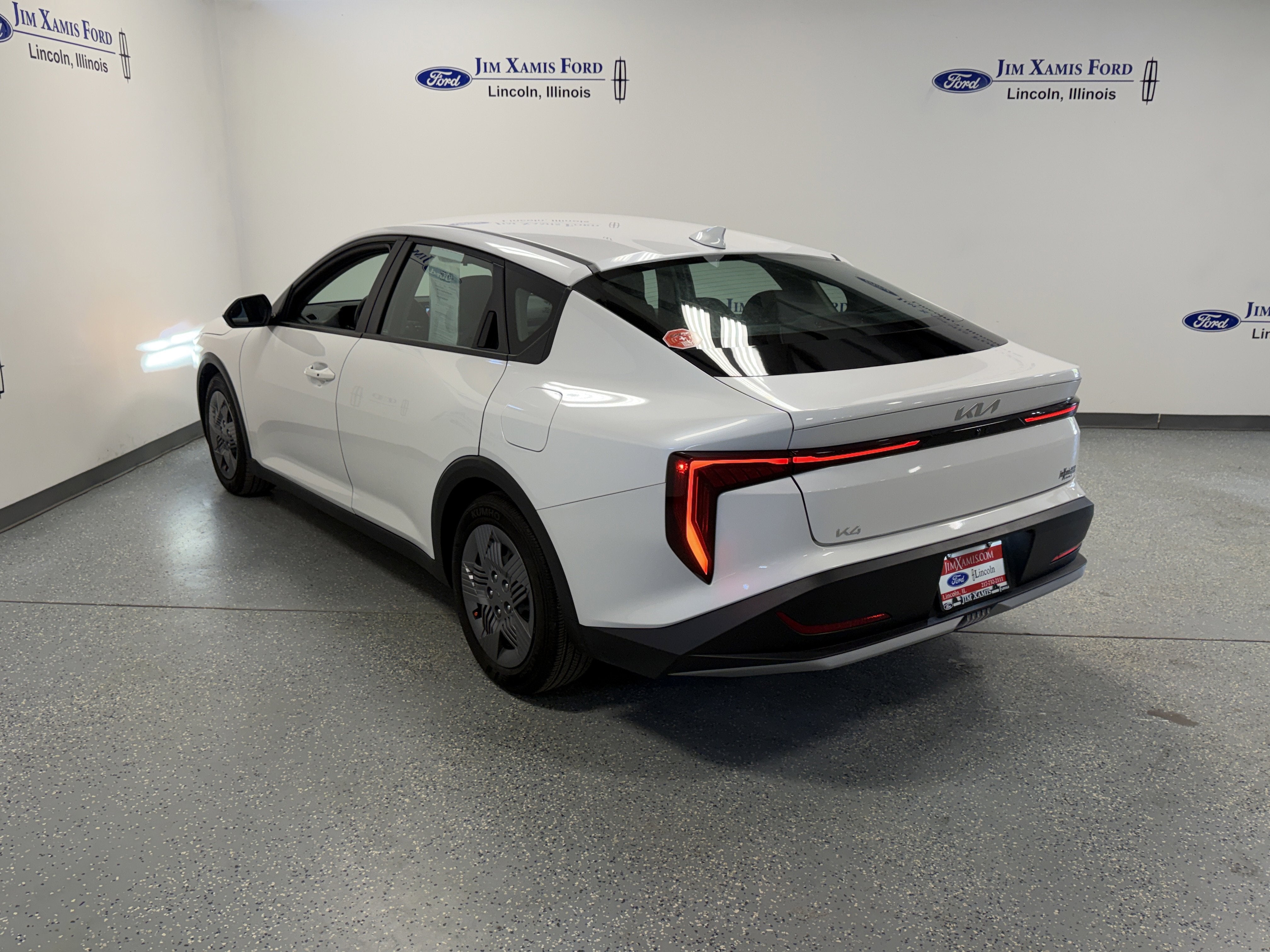 2025 Kia K4 LX