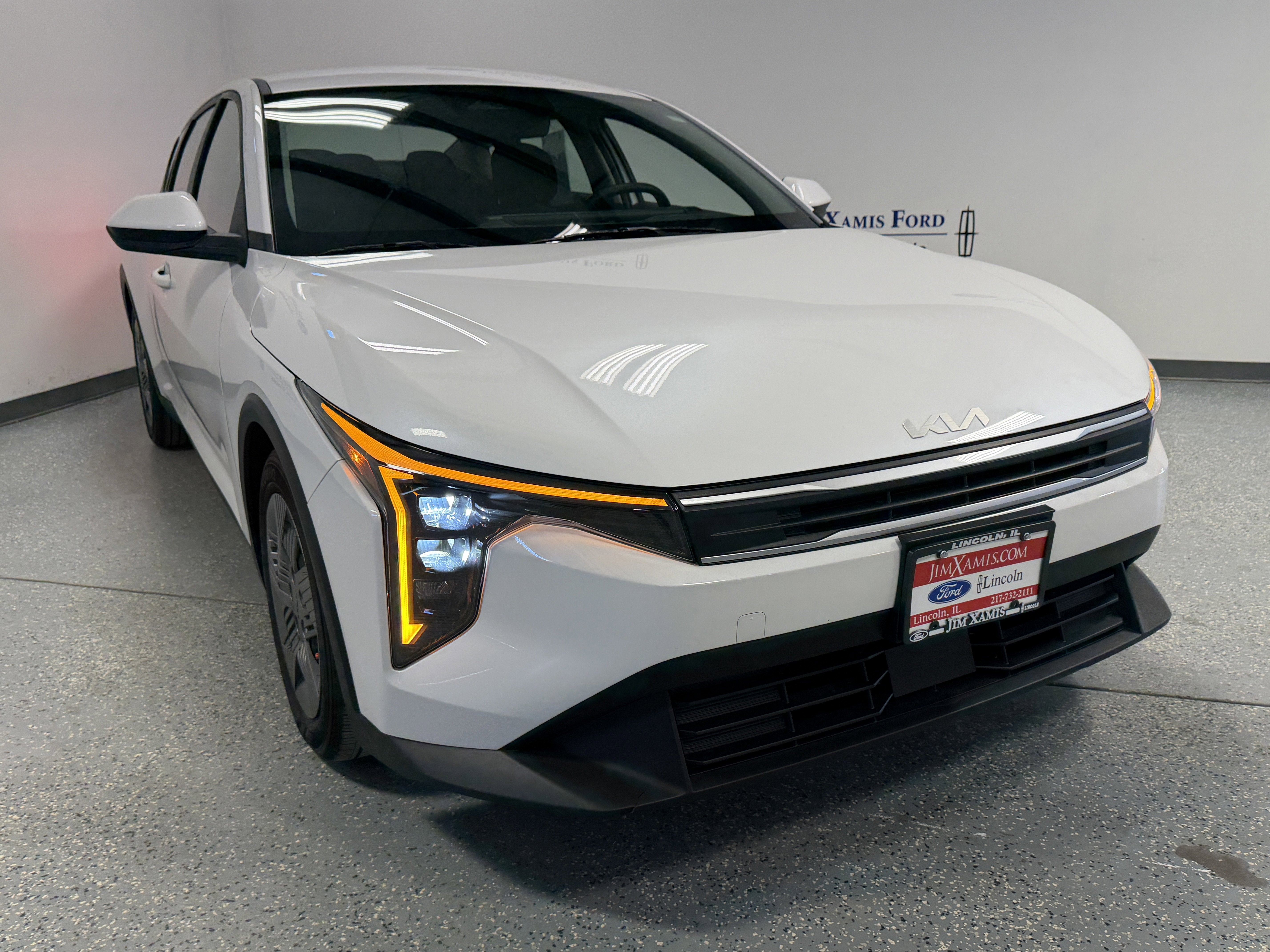 2025 Kia K4 LX