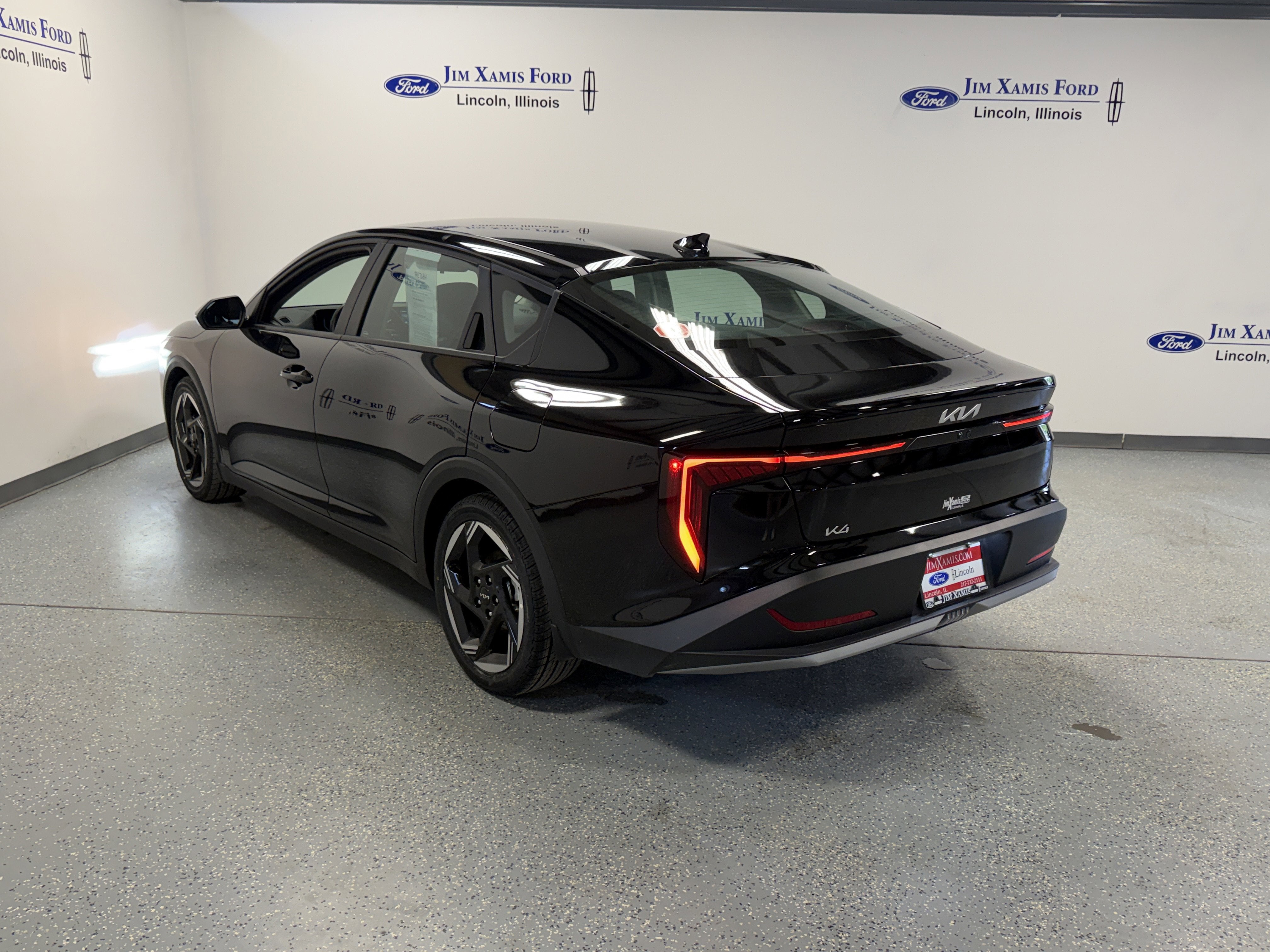 2025 Kia K4 EX