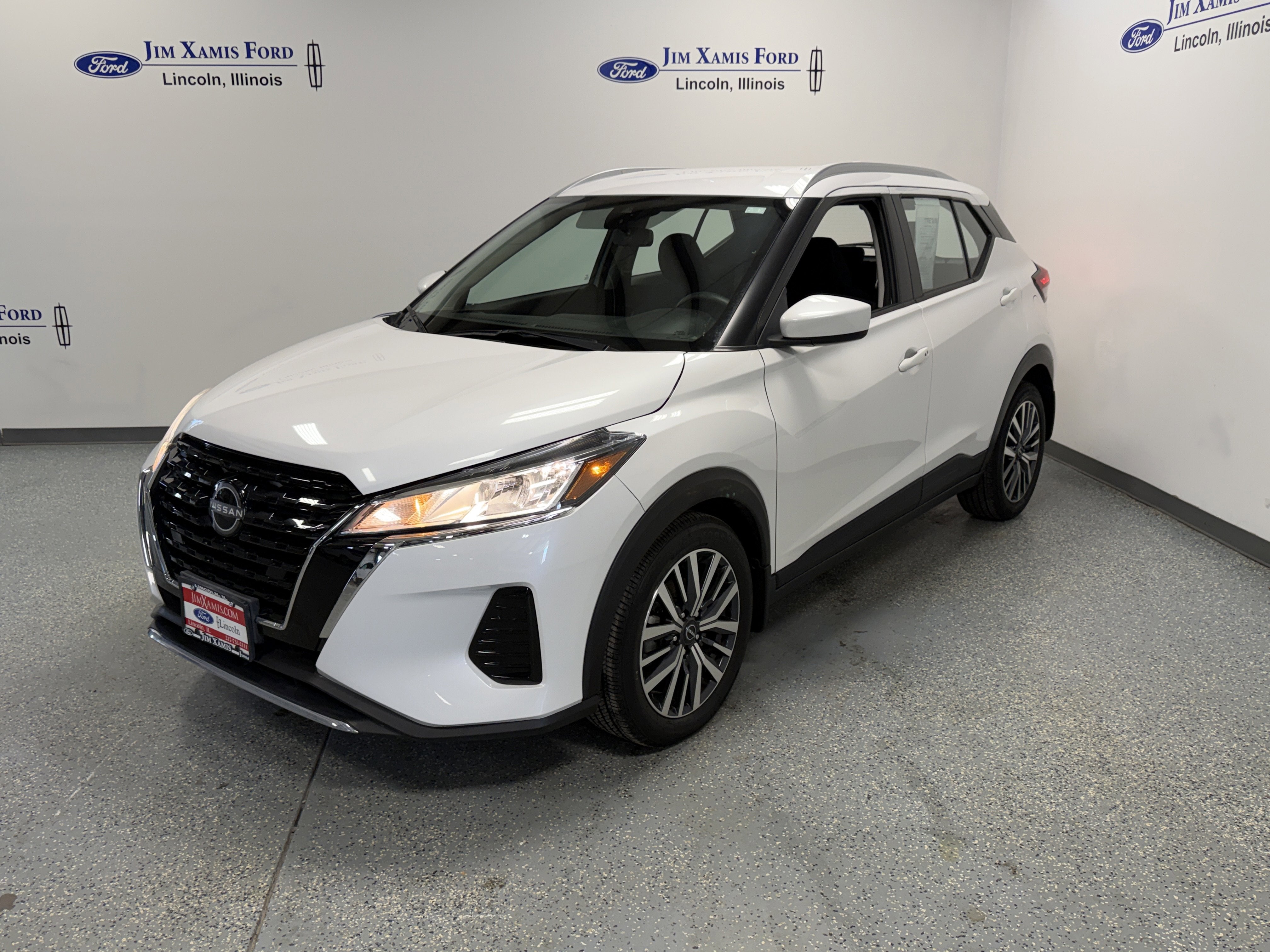 2024 Nissan Kicks SV