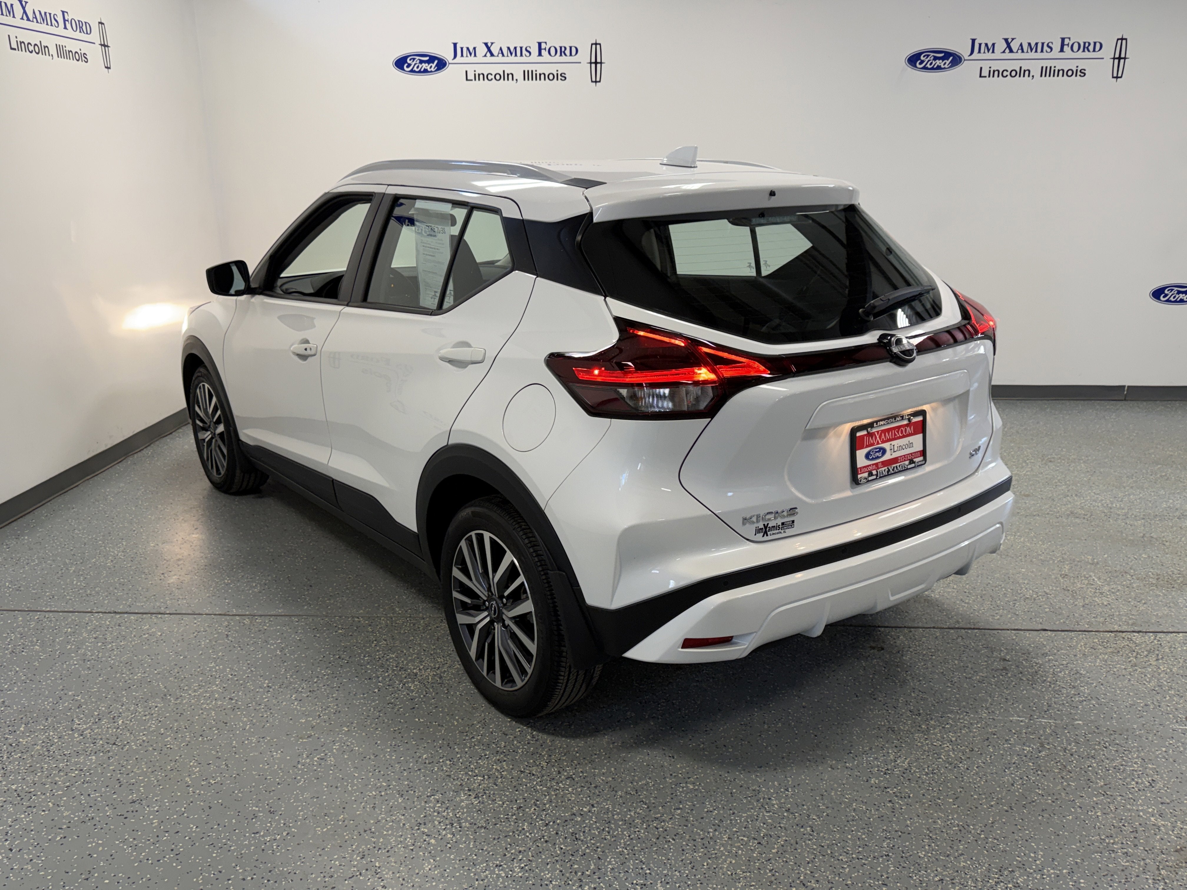 2024 Nissan Kicks SV