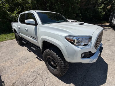 2022 Toyota Tacoma 4WD TRD Sport