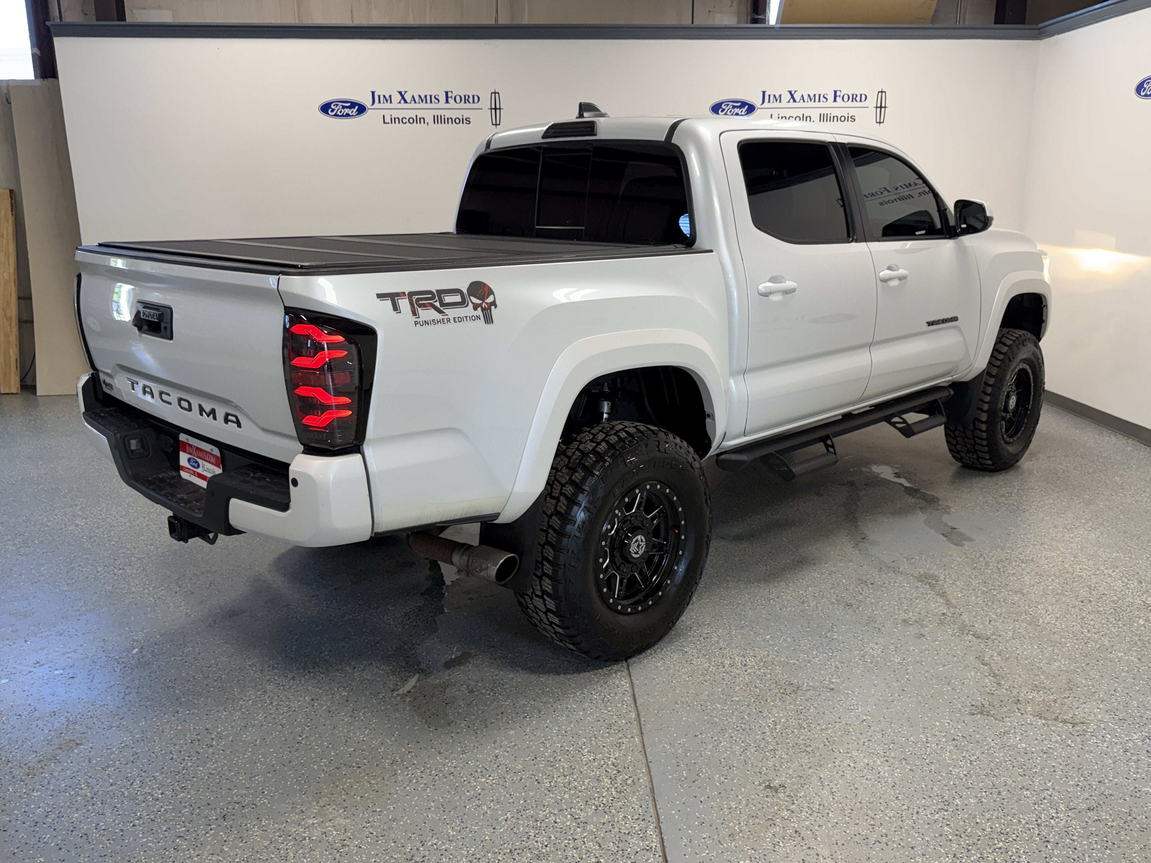 2022 Toyota Tacoma 4WD TRD Sport