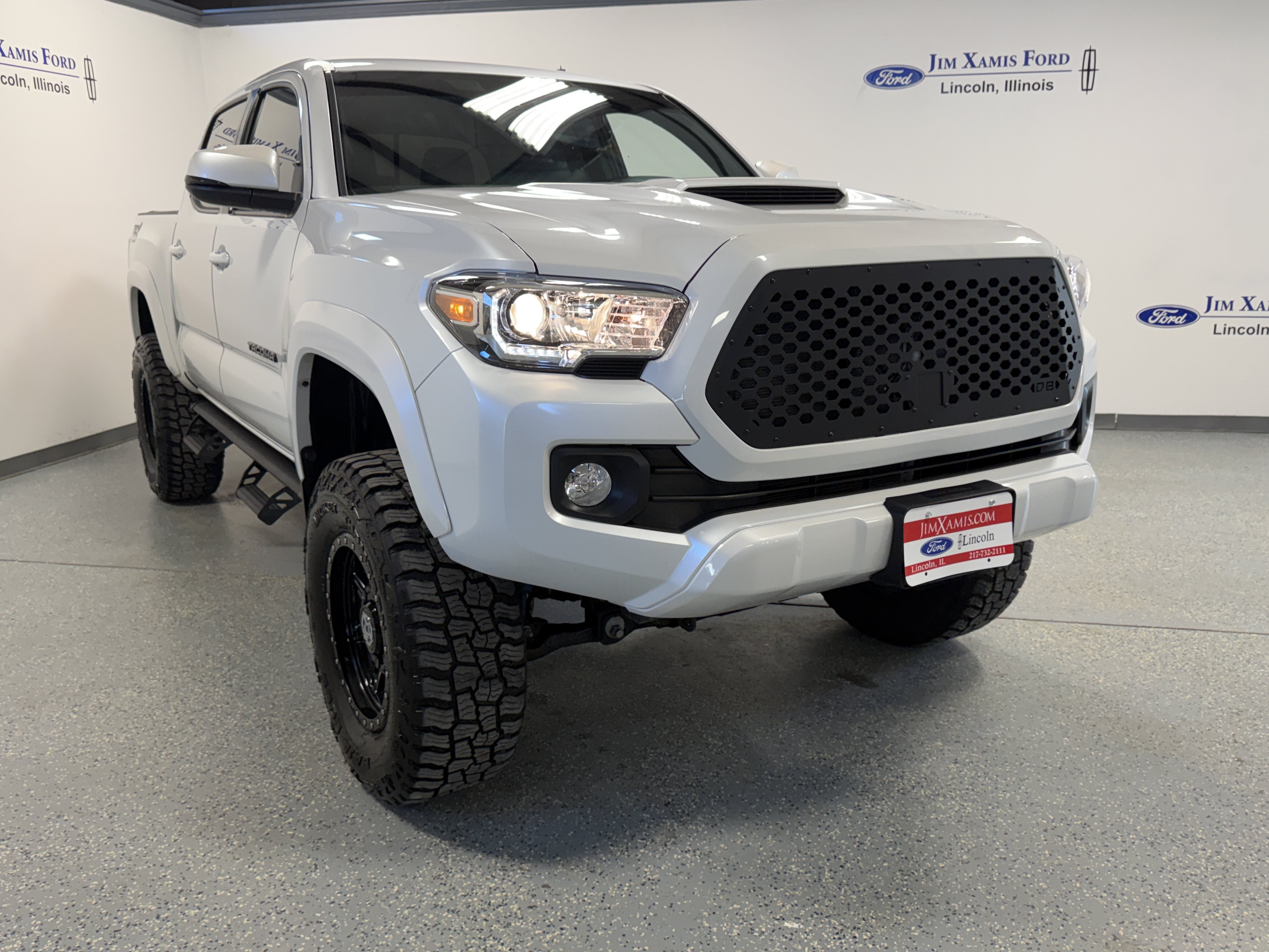 2022 Toyota Tacoma 4WD TRD Sport