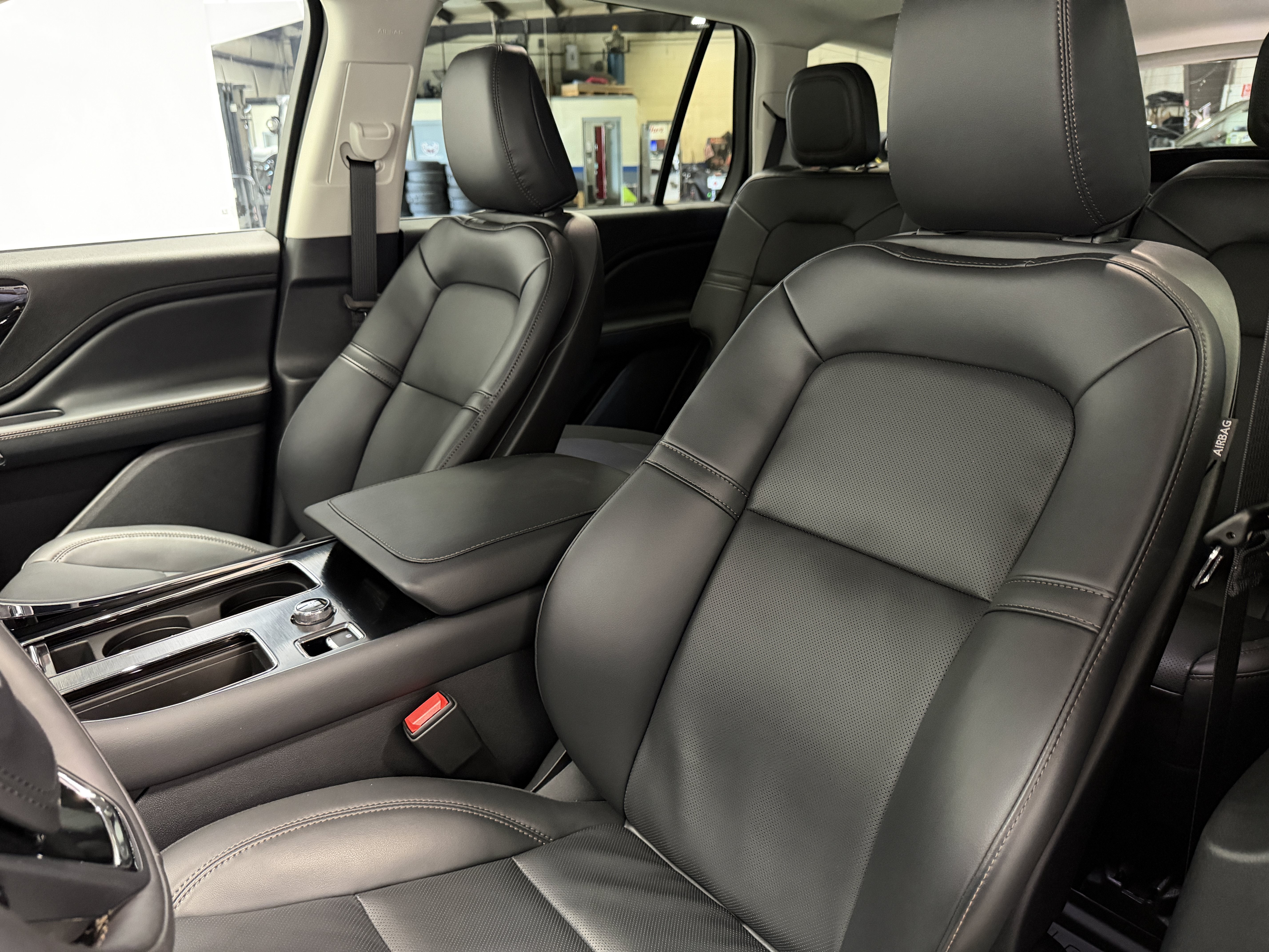 2025 Lincoln Aviator Premiere