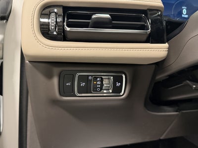2023 Lincoln Aviator Standard