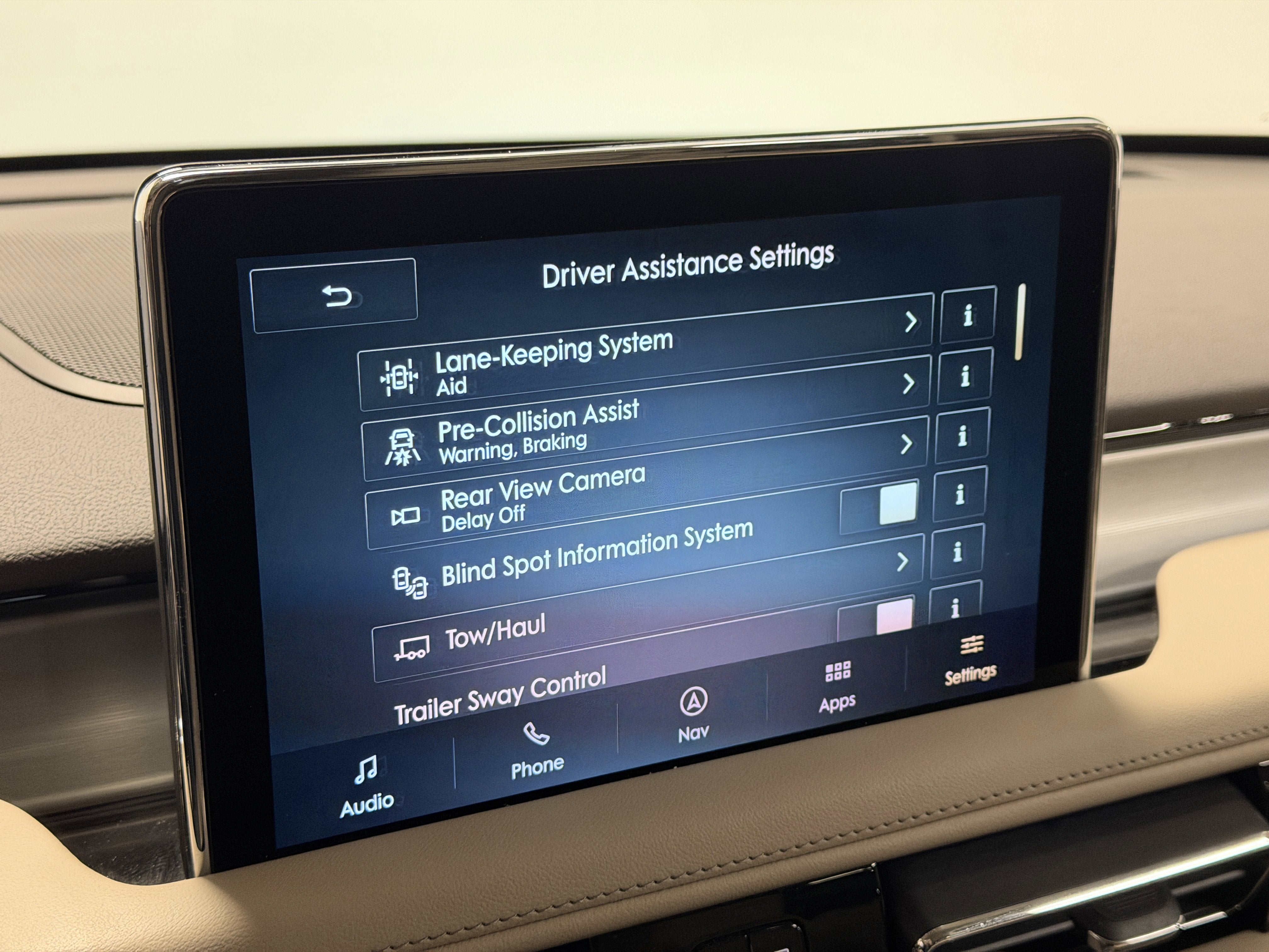 2023 Lincoln Aviator Standard