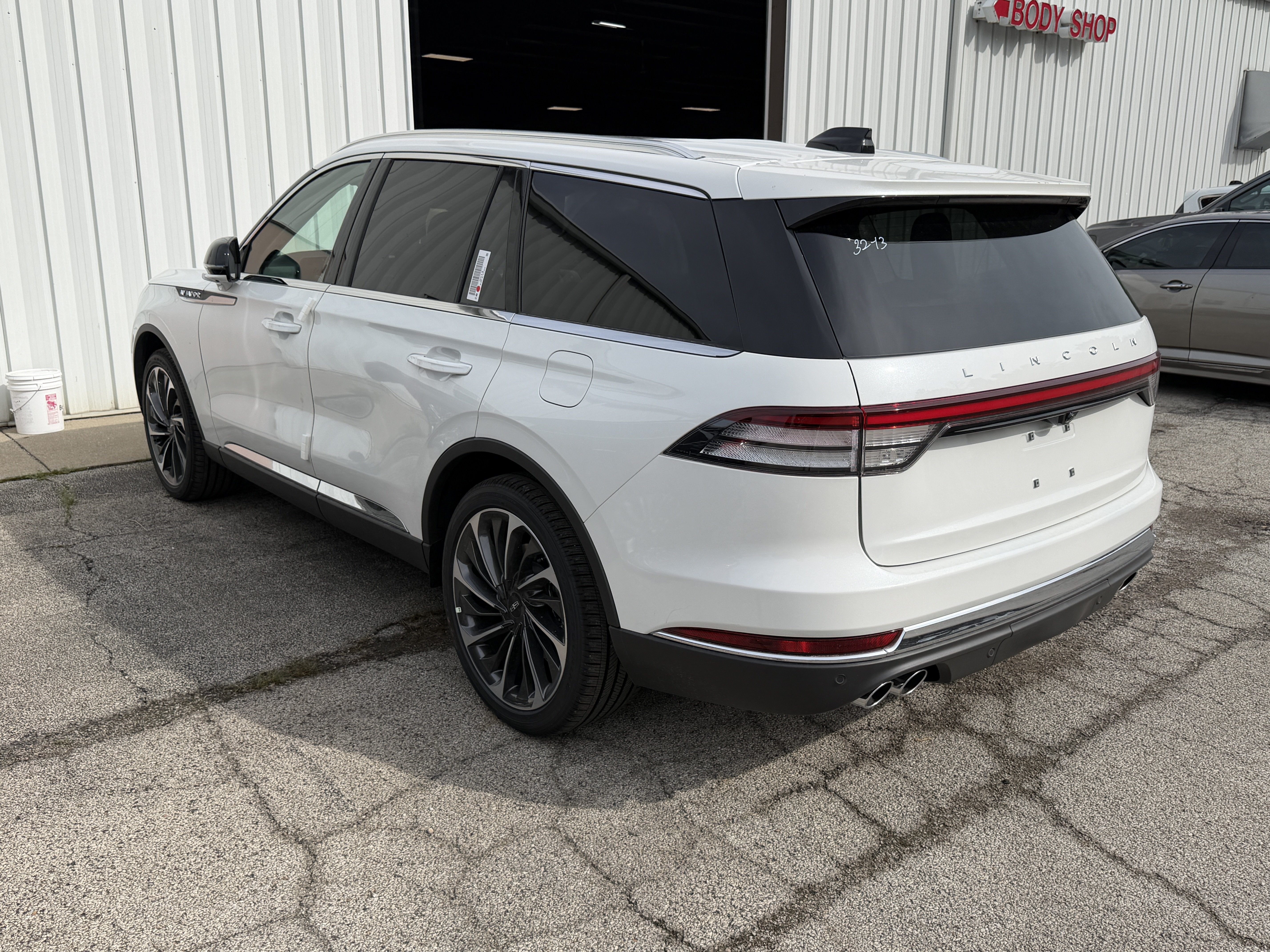 2027 Lincoln Aviator Reserve