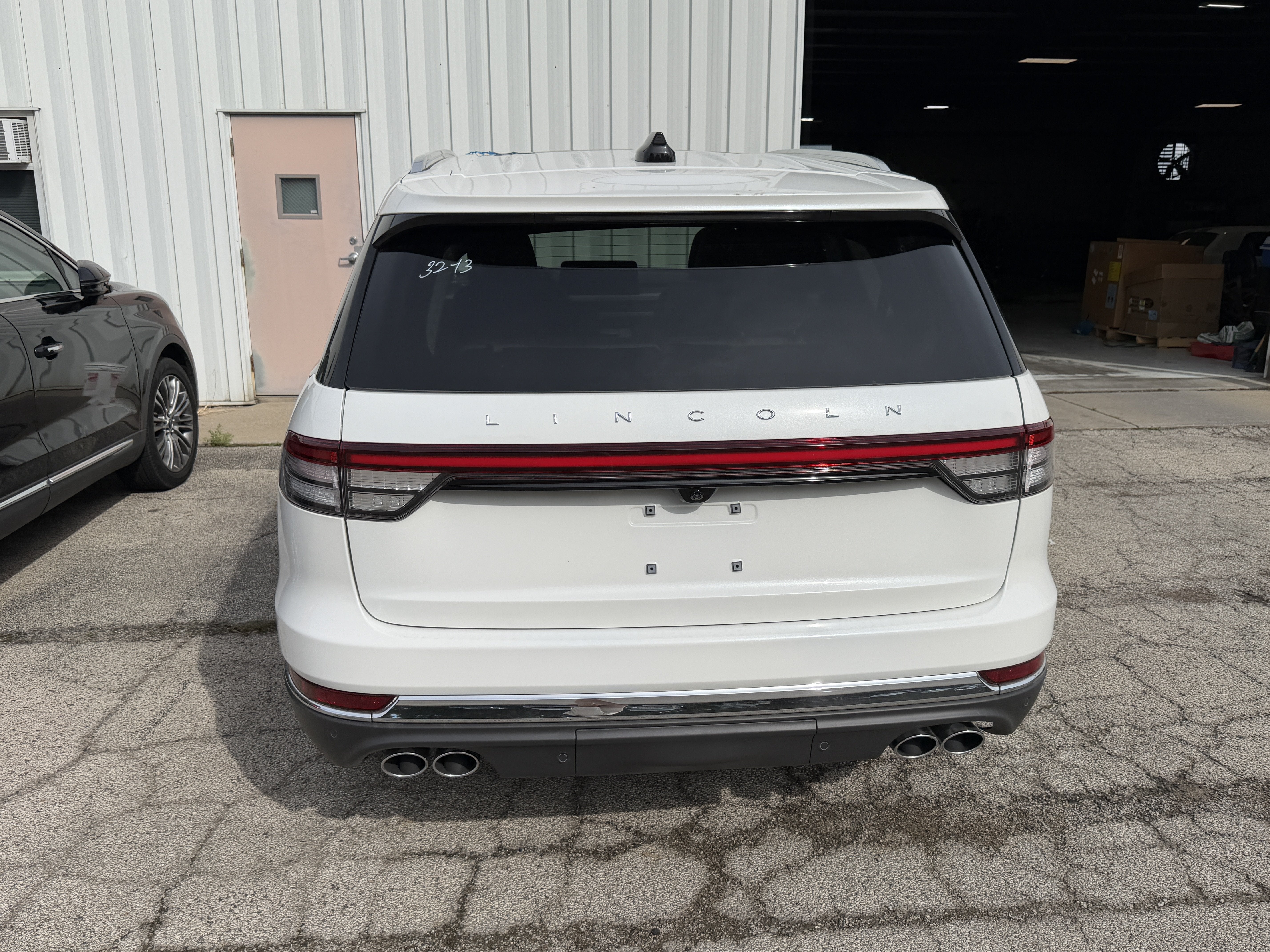 2027 Lincoln Aviator Reserve