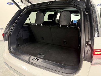 2025 Lincoln Aviator Black Label