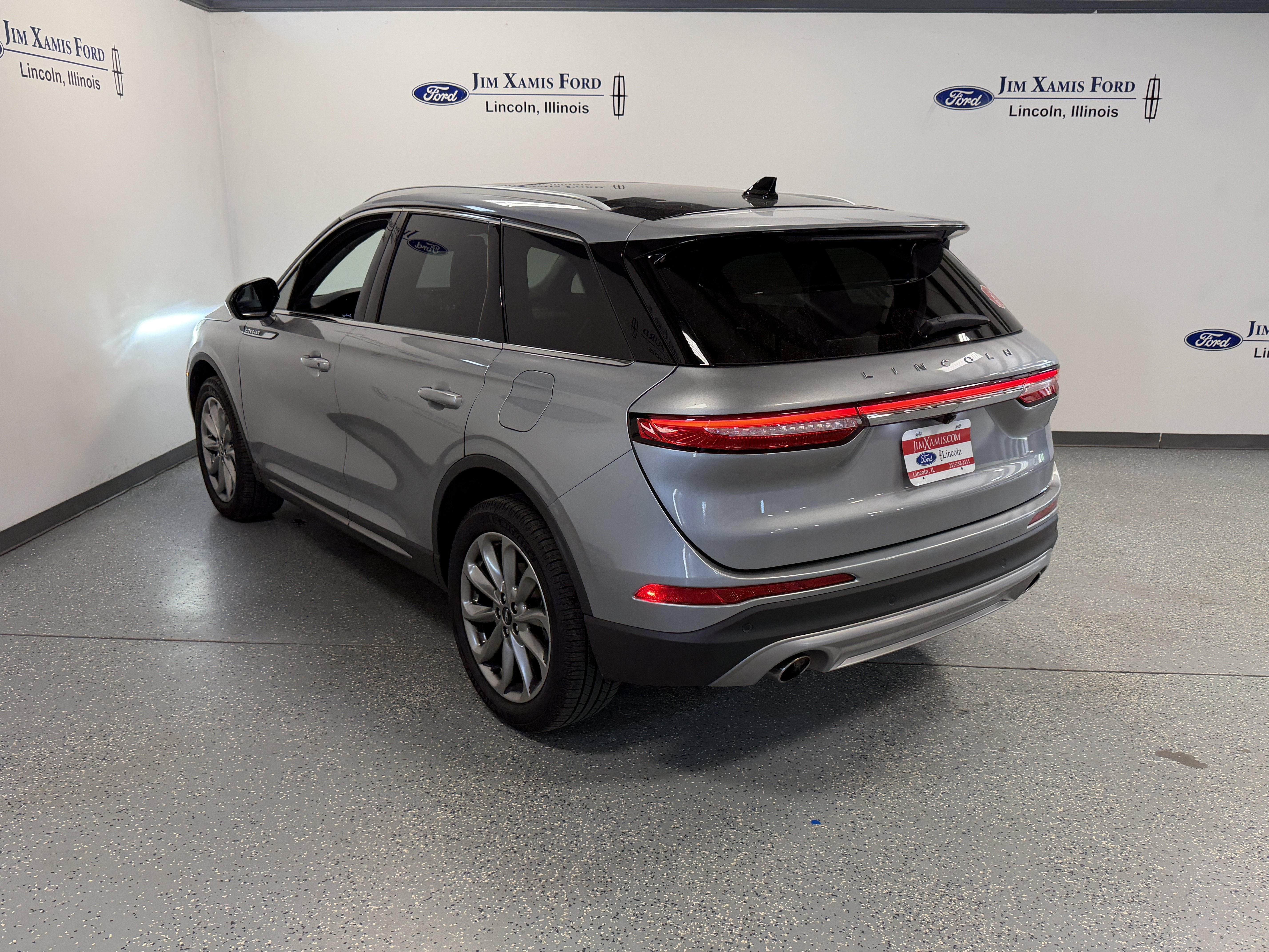 2022 Lincoln Corsair Standard